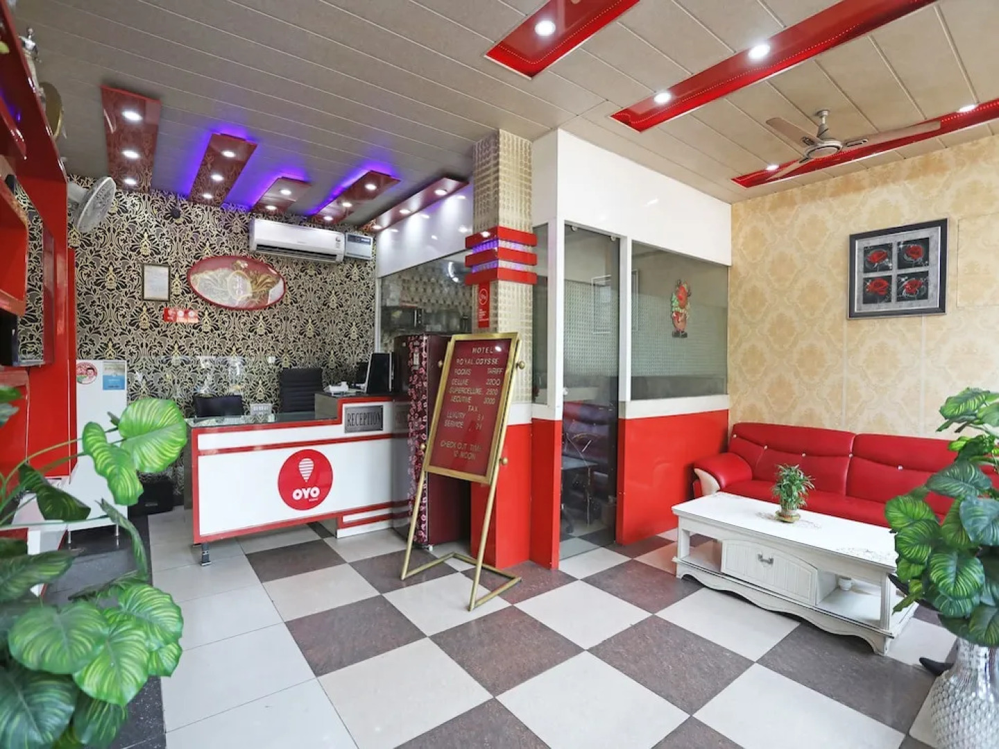 OYO 2629 Hotel Royal Odyssey