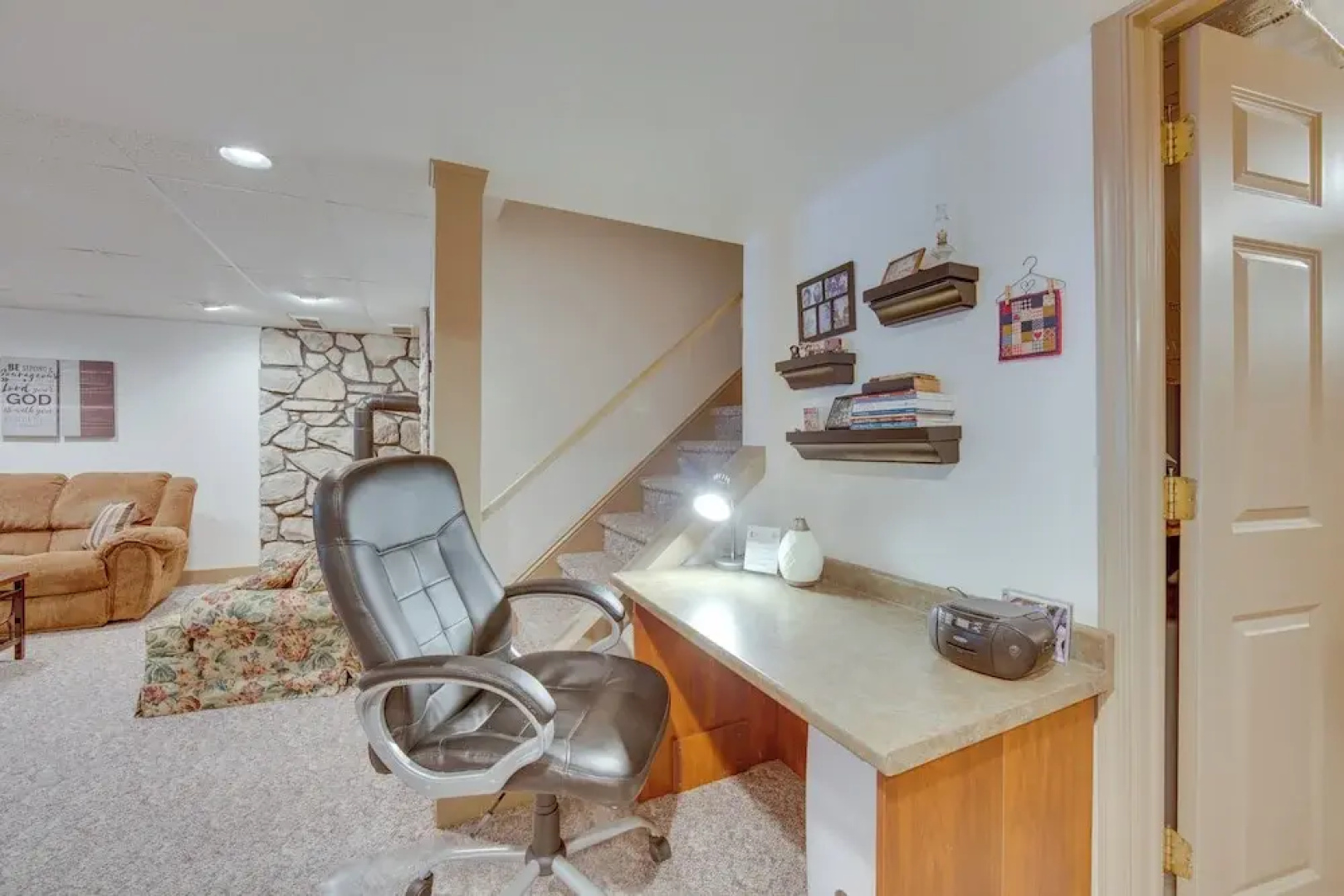 The Haven at Welsh Mountain Suites - Apt w/ Patio!