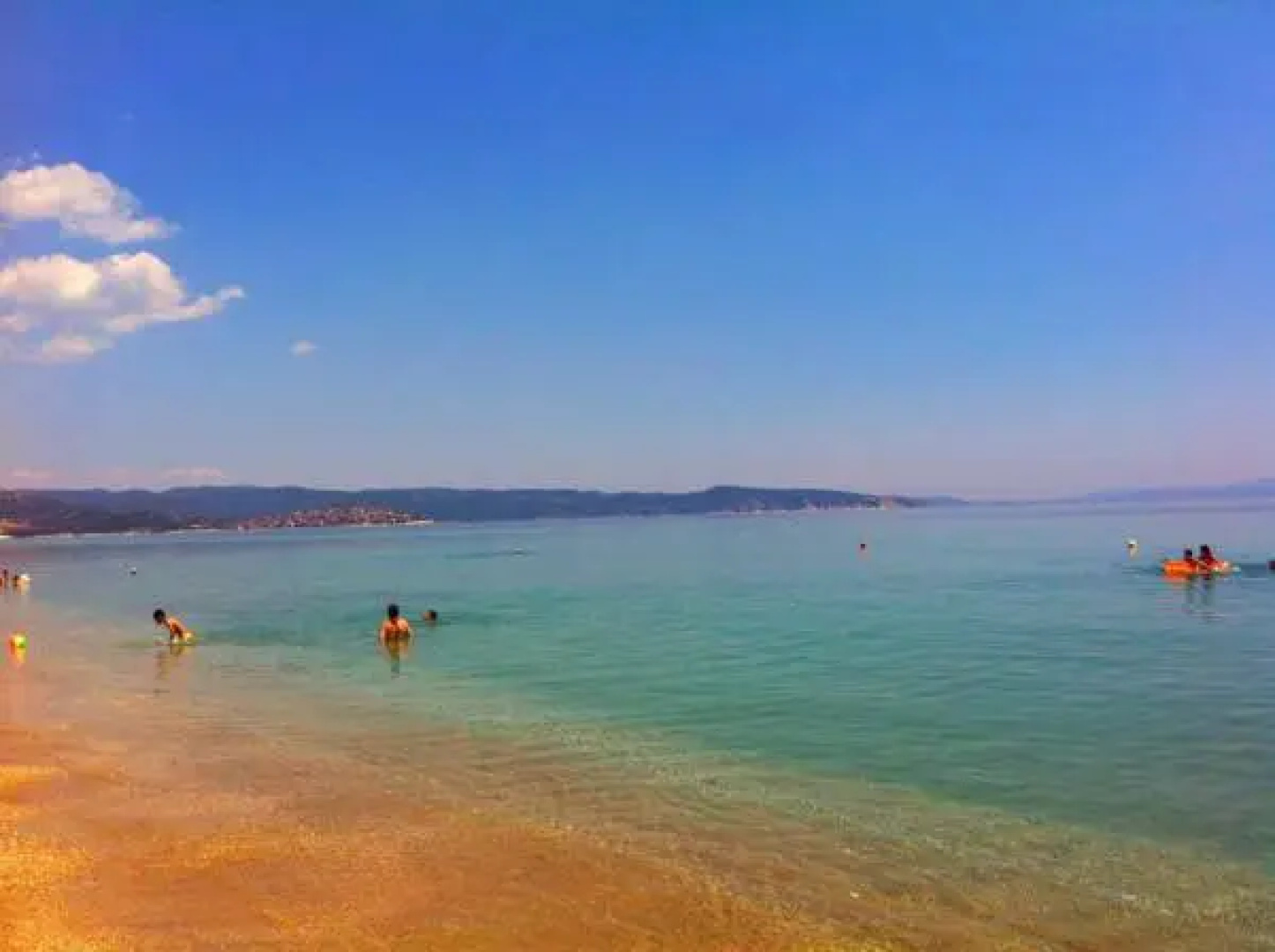 Salonikiou Beach Deluxe Apartments