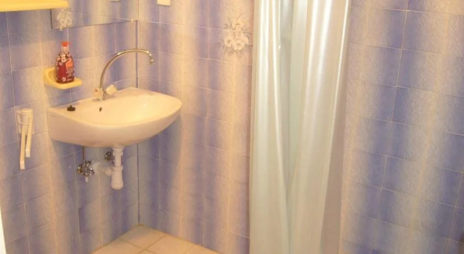 Ország Apartmanház