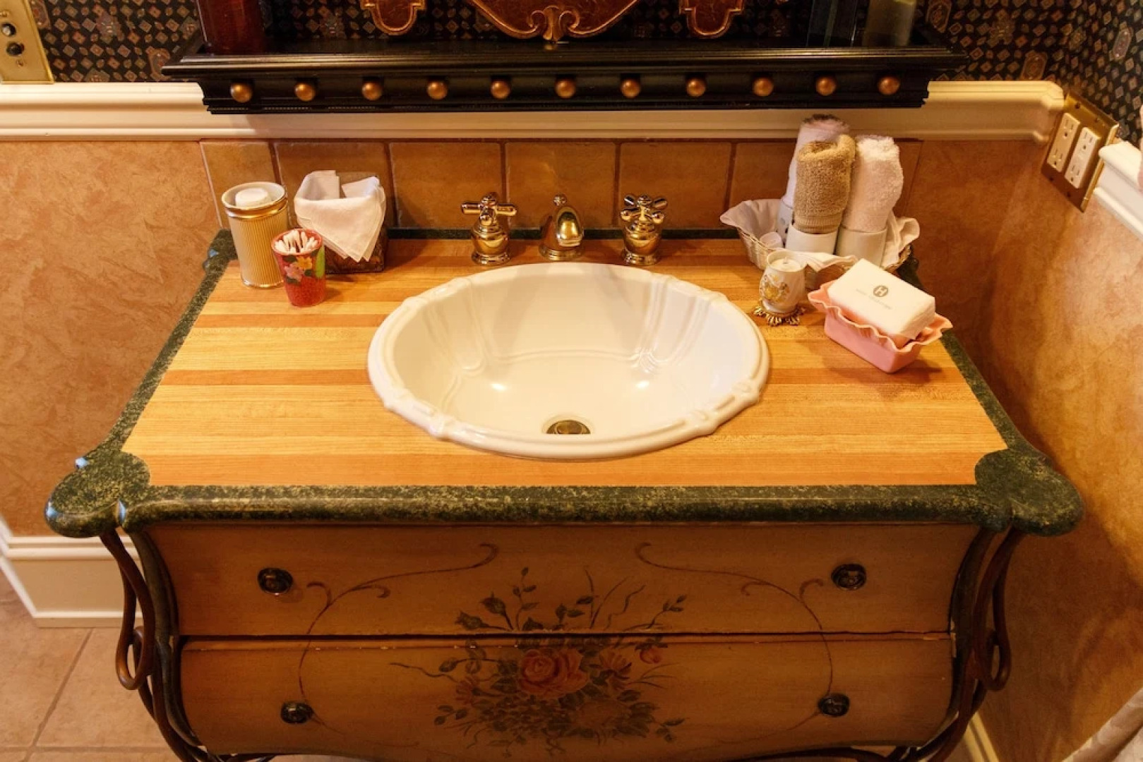 The Carolina Bed & Breakfast