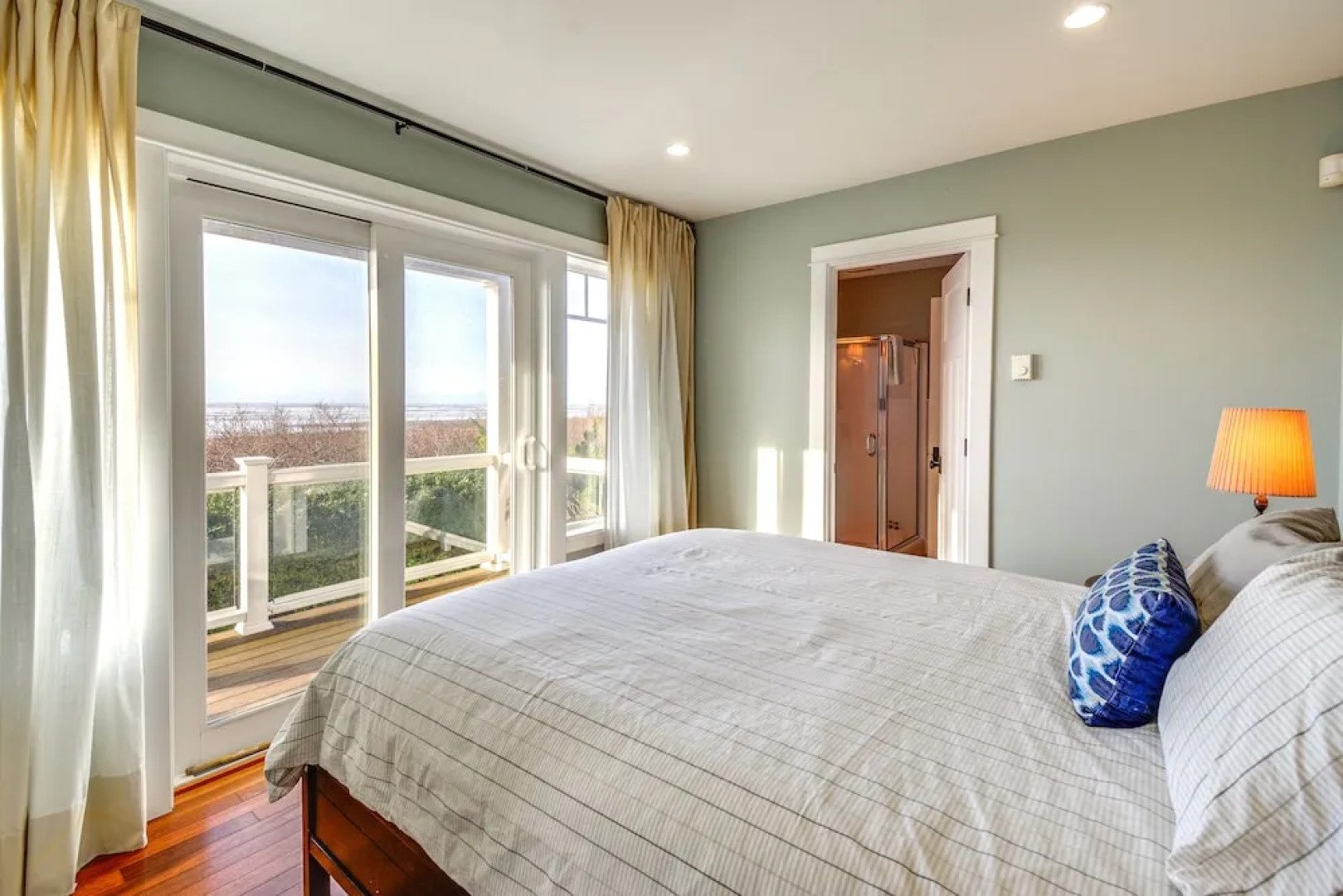 Oceanfront Moclips Retreat w/ Beach Access & View!