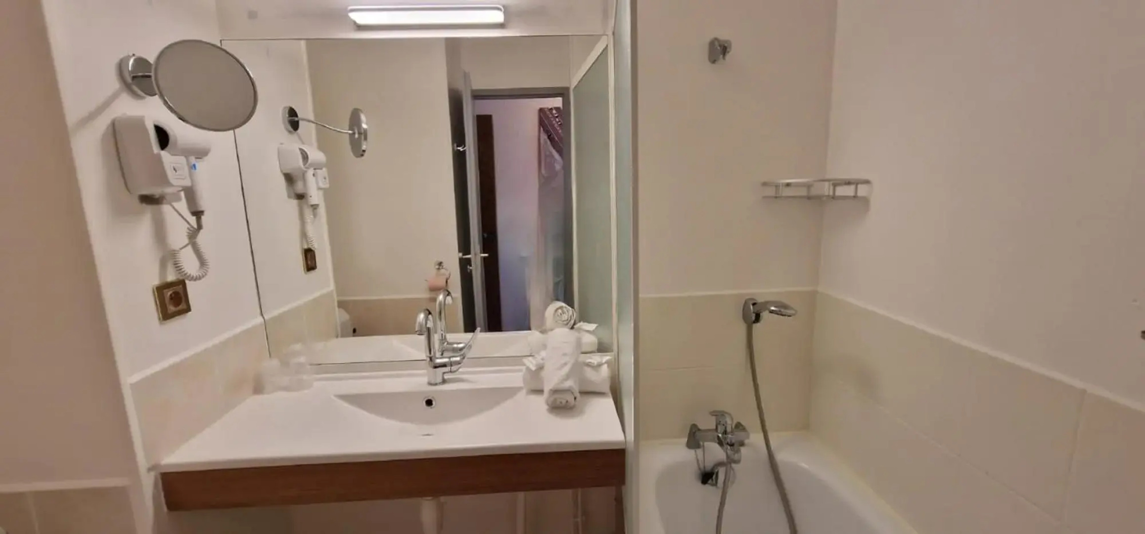 Kyriad Direct Arpajon