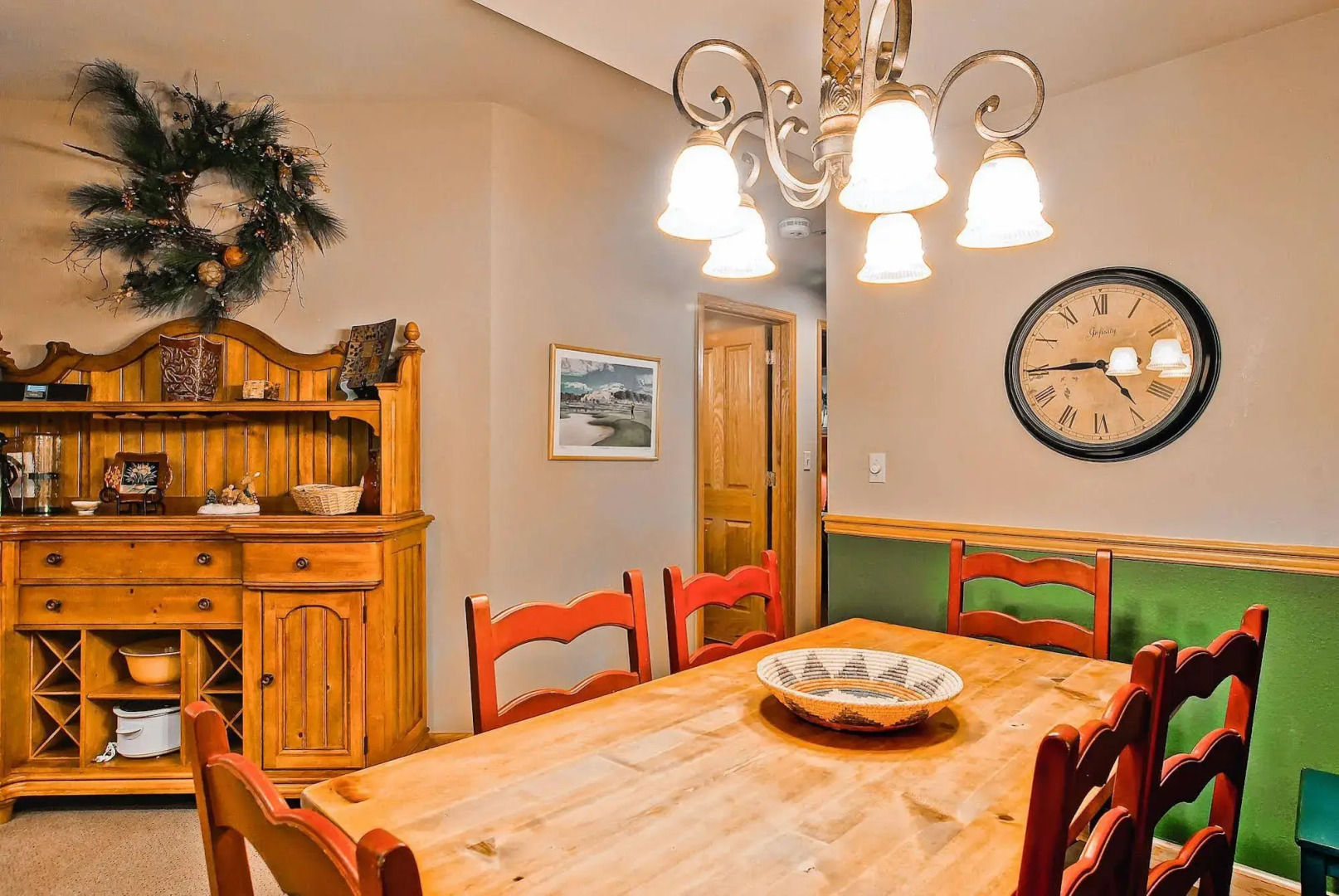 Highlands Westview by East West Hospitality