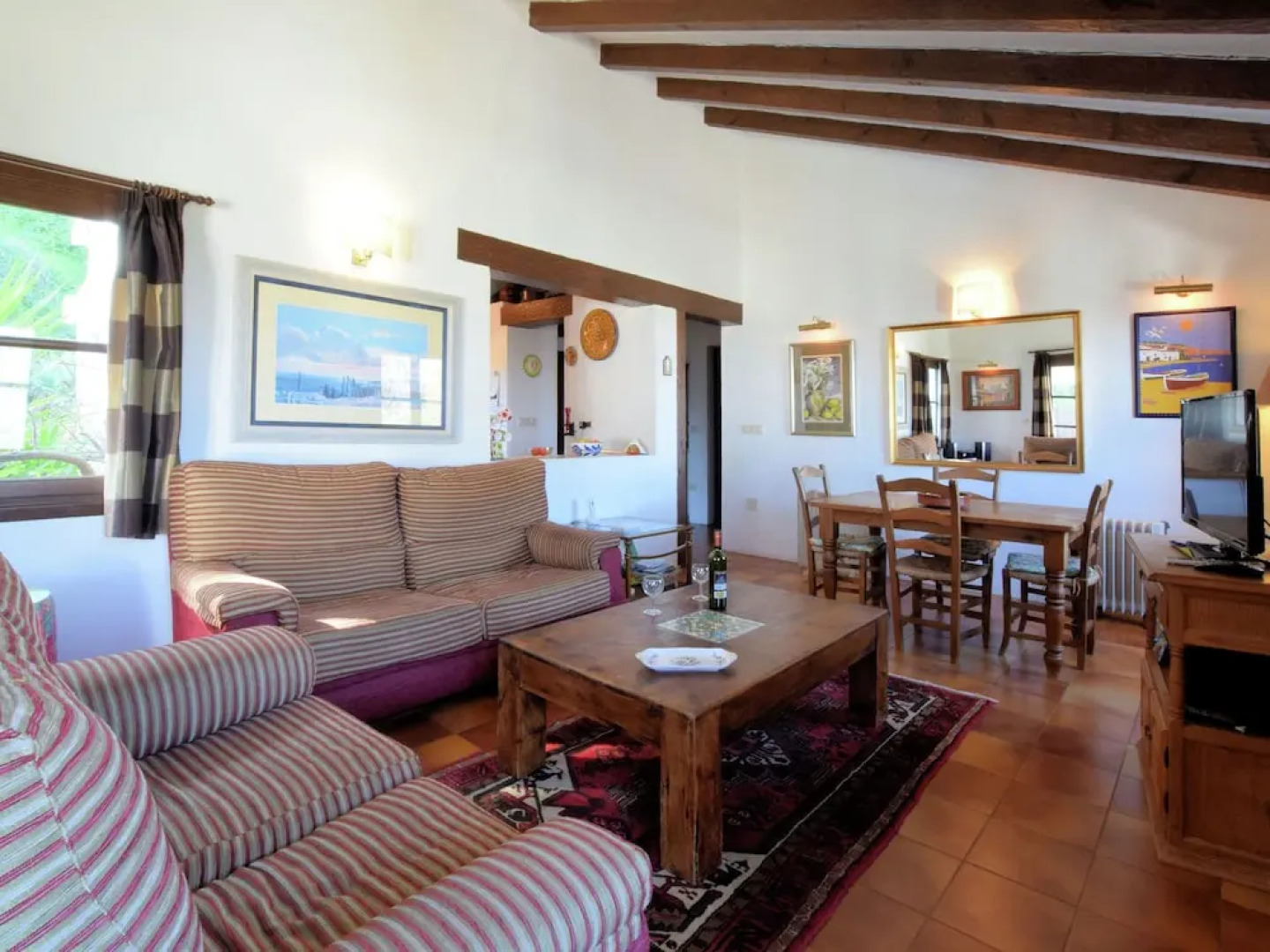 Nice Holiday Home With Private Pool and Beautiful Views of the sea and Mountains