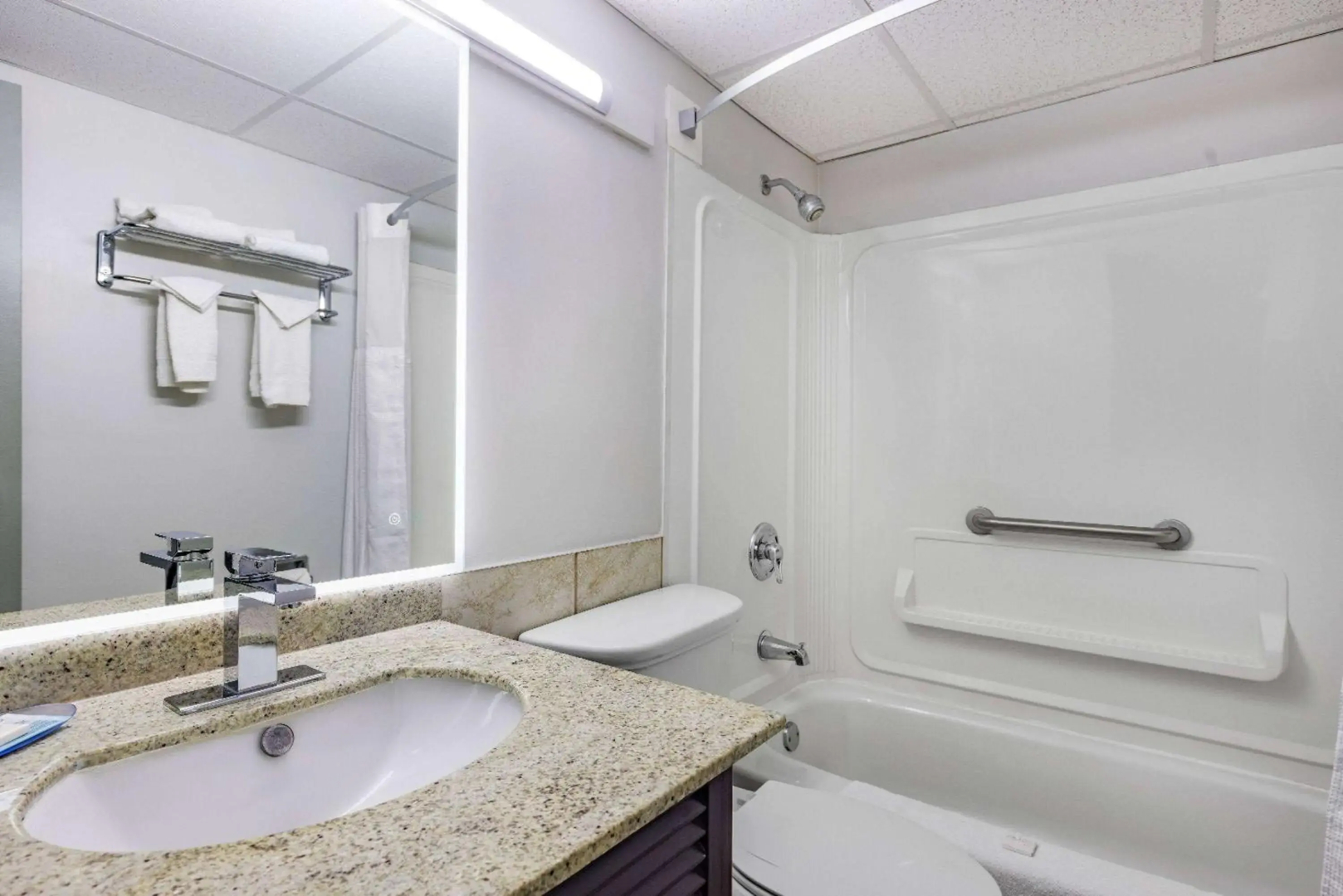 Travelodge by Wyndham Miramichi New Brunswick