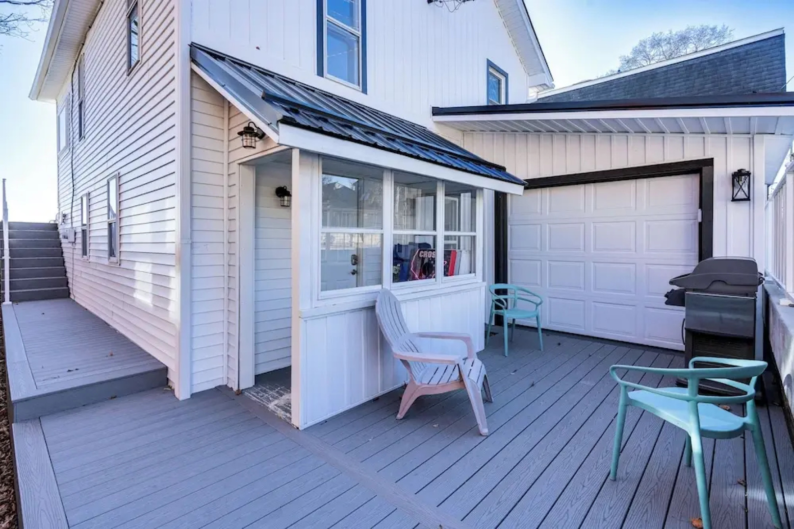 Waterfront Buckeye Lake Home w/ Deck & Dock!