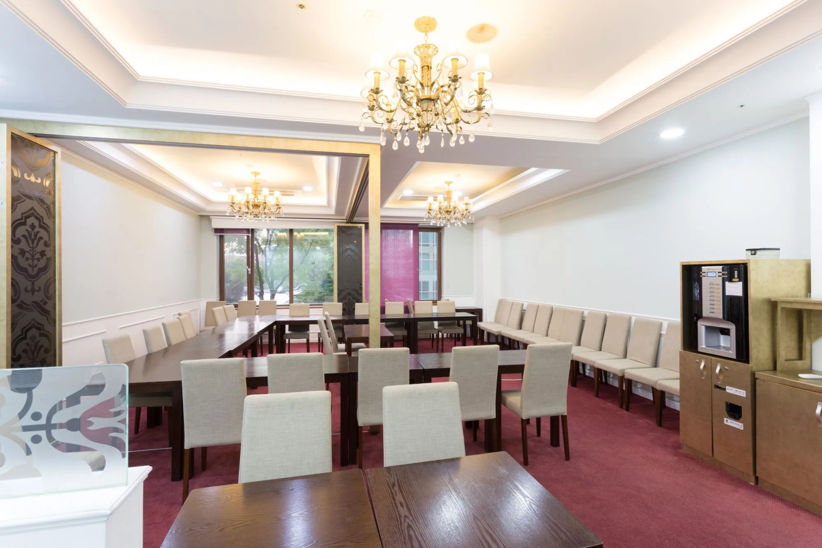 Yeoksam Artnouveau City Hotel and Residence