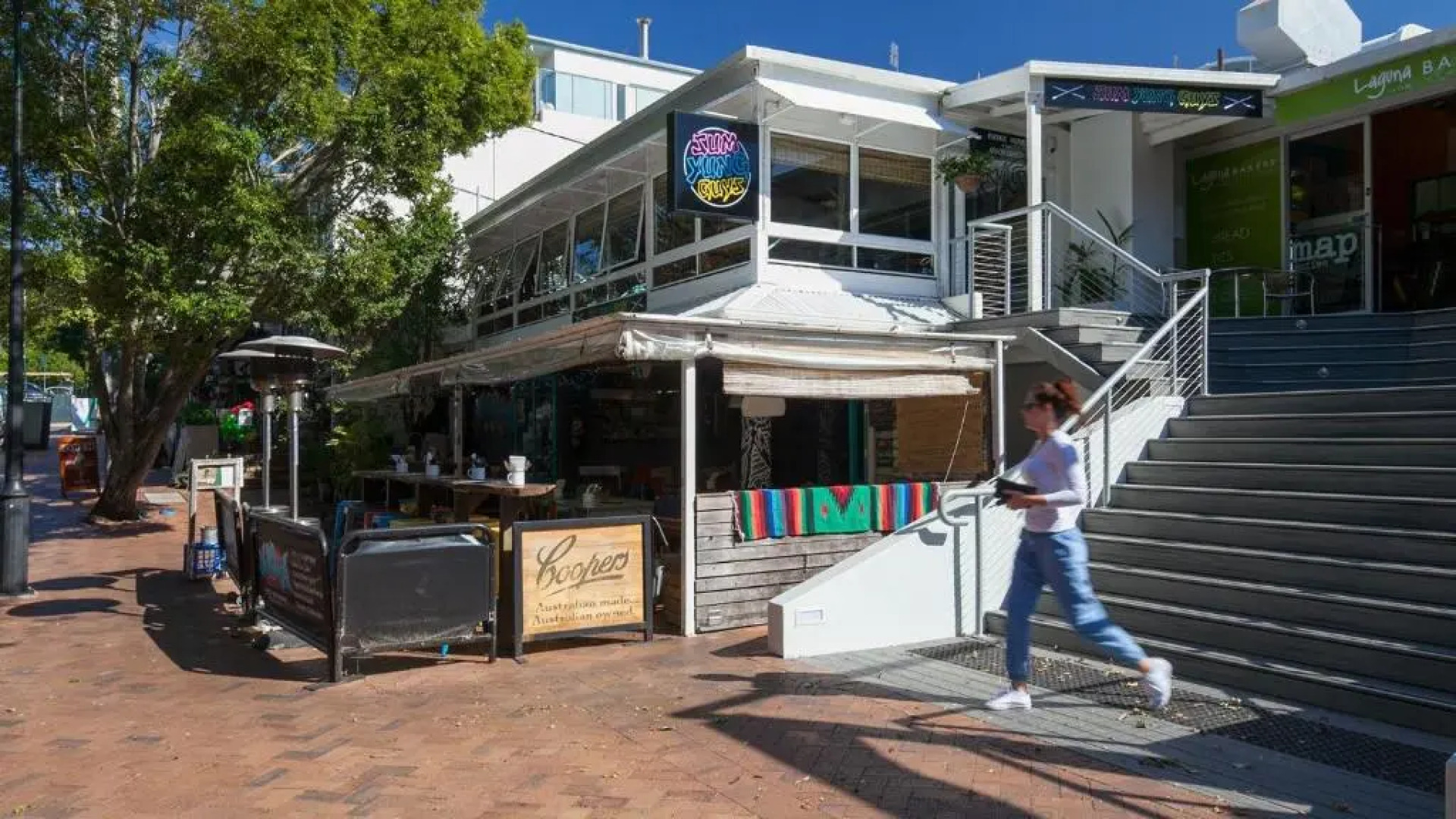 4 Trieste Central Apartment with a Backdrop of Lush Greenery