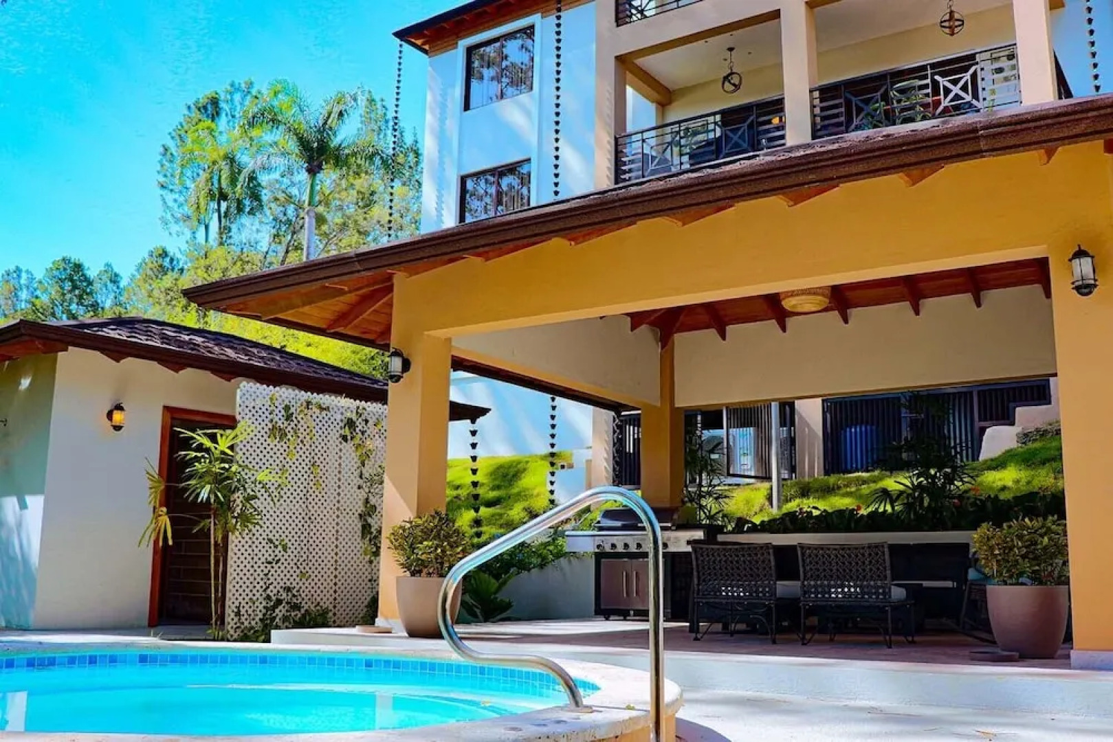 Vista del Campo Country Club & Villas