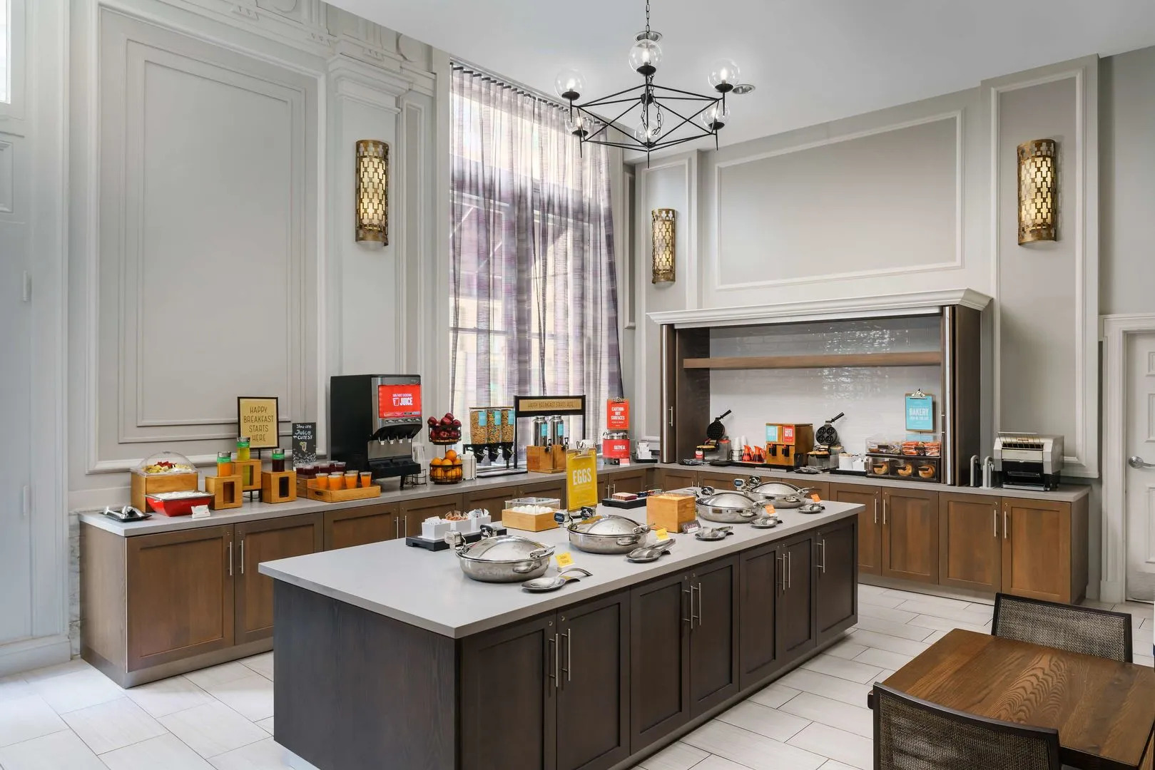 Hampton Inn & Suites Baltimore Inner Harbor