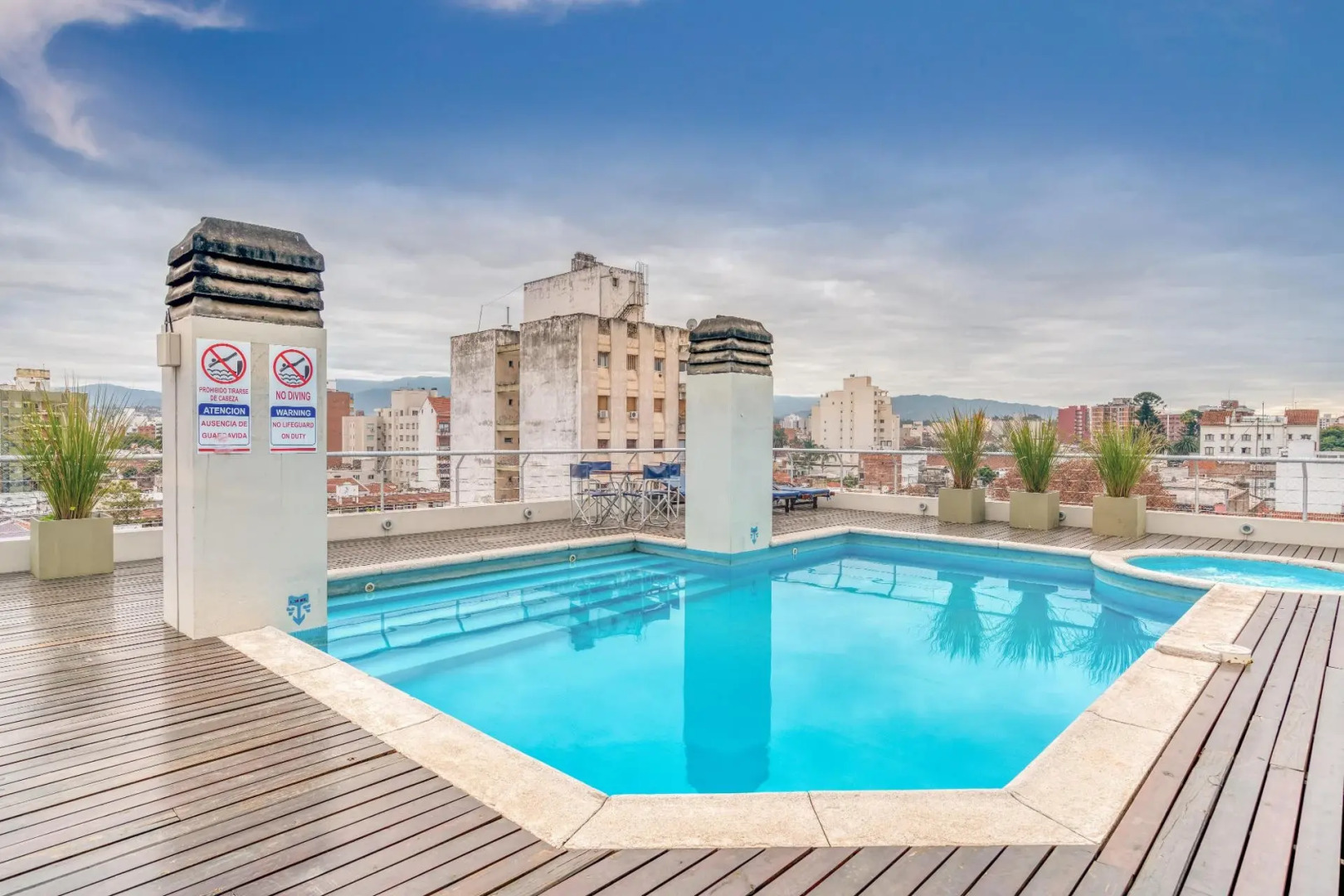 Ayres De Salta Hotel