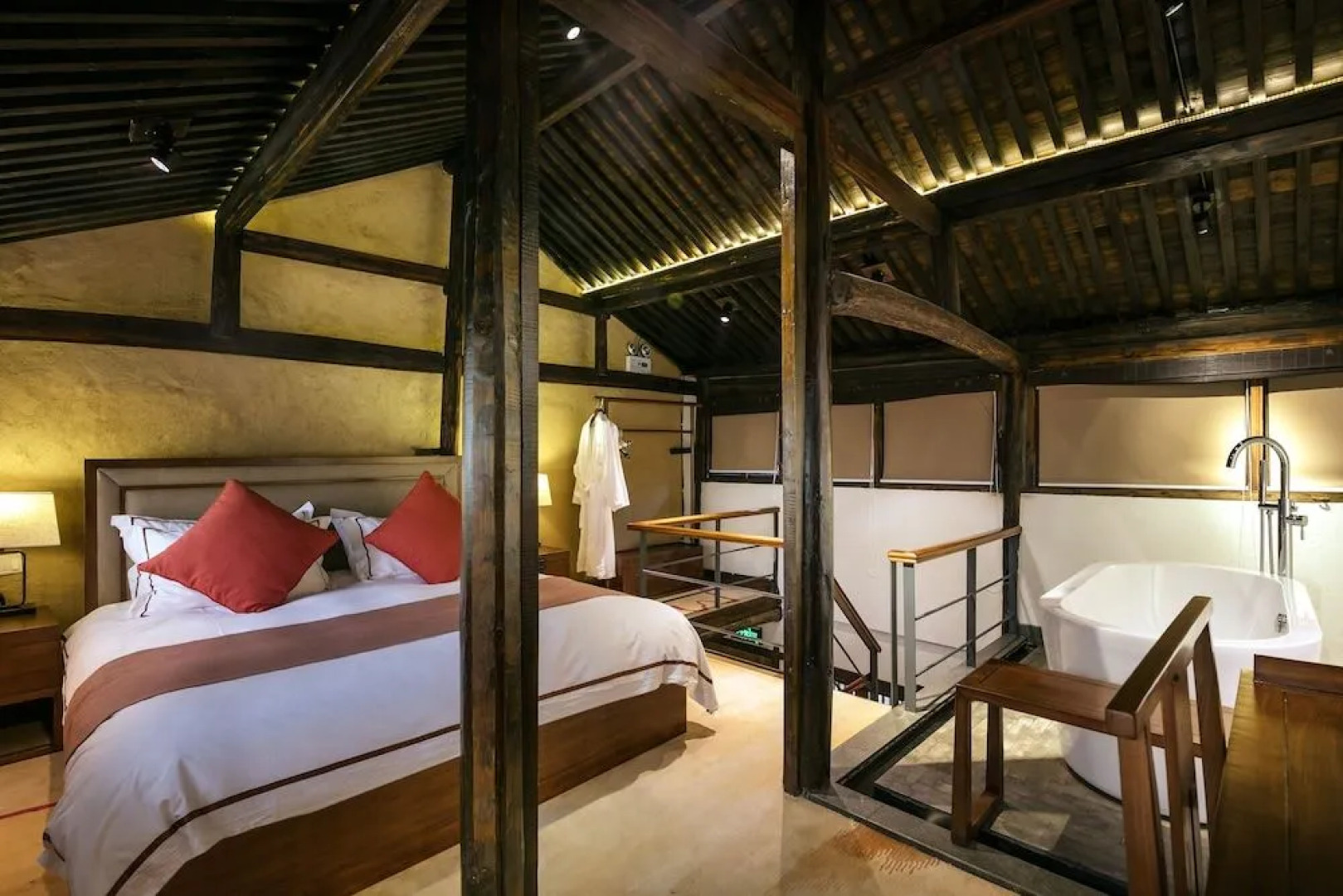 Xiananshan Village Hotel