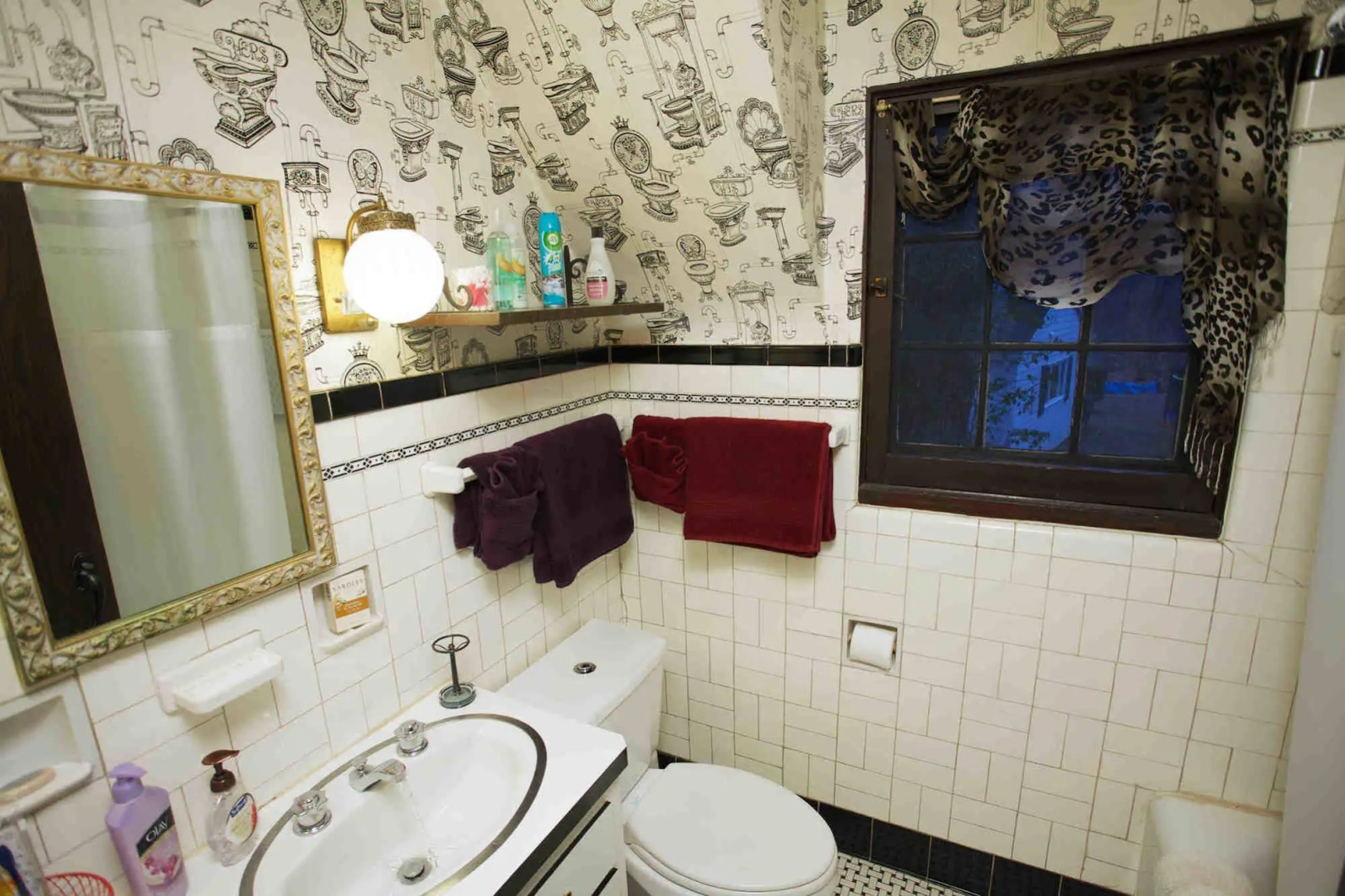 Castle on Glen - 3 Bedroom Home