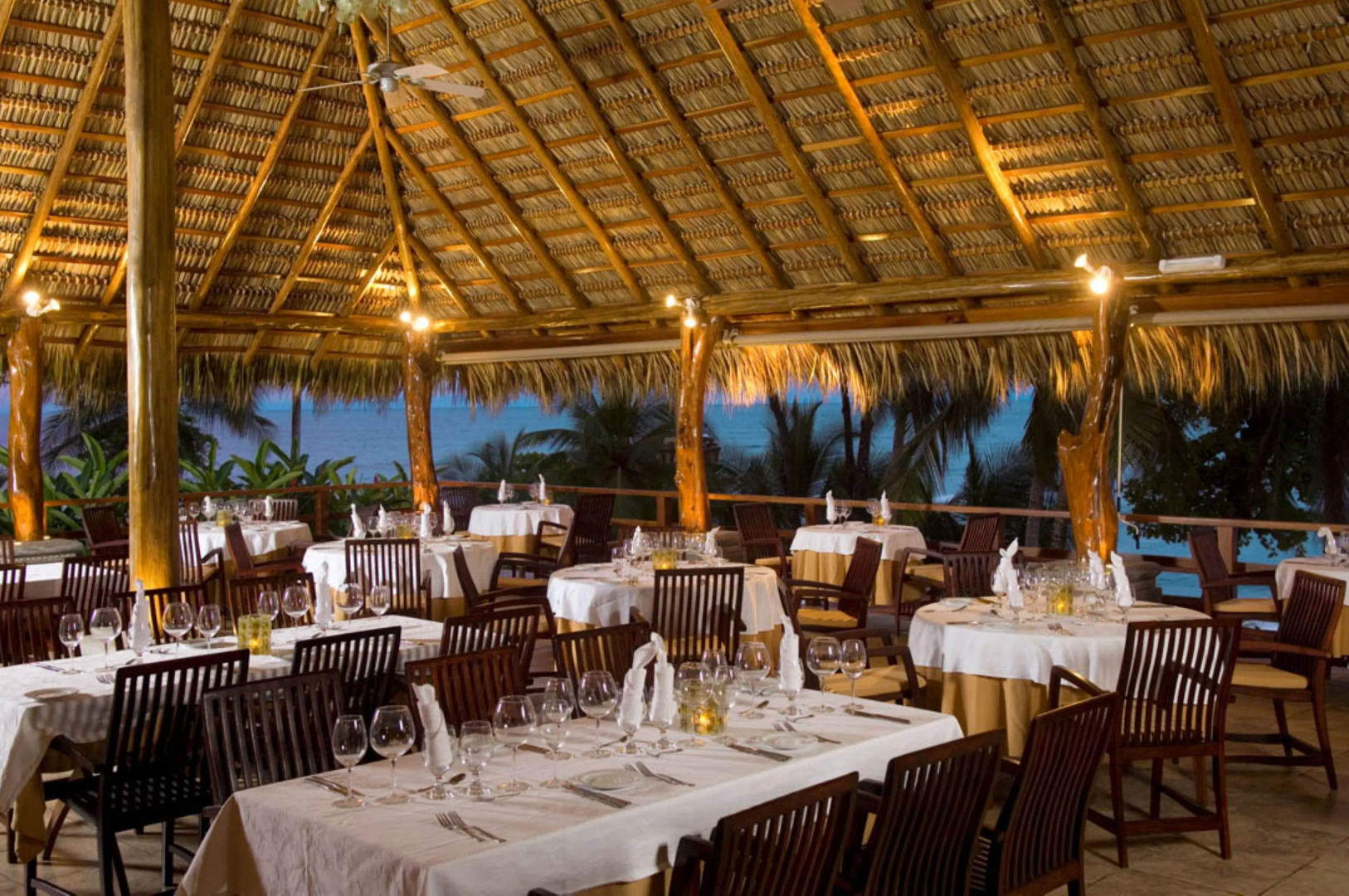 Tango Mar Beachfront Boutique Hotel & Villas