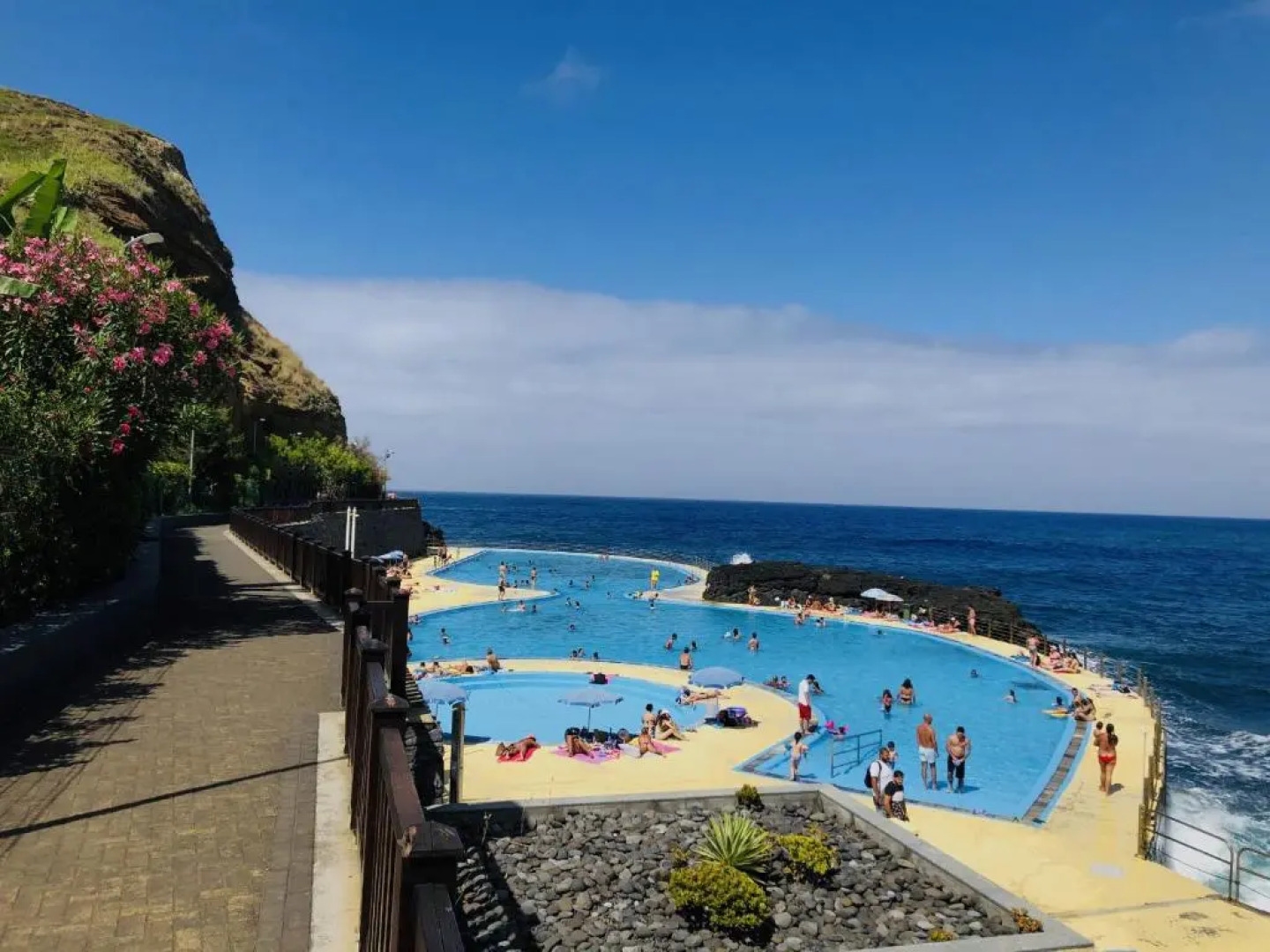 Apartamento T2-5m Aeroporto CR7