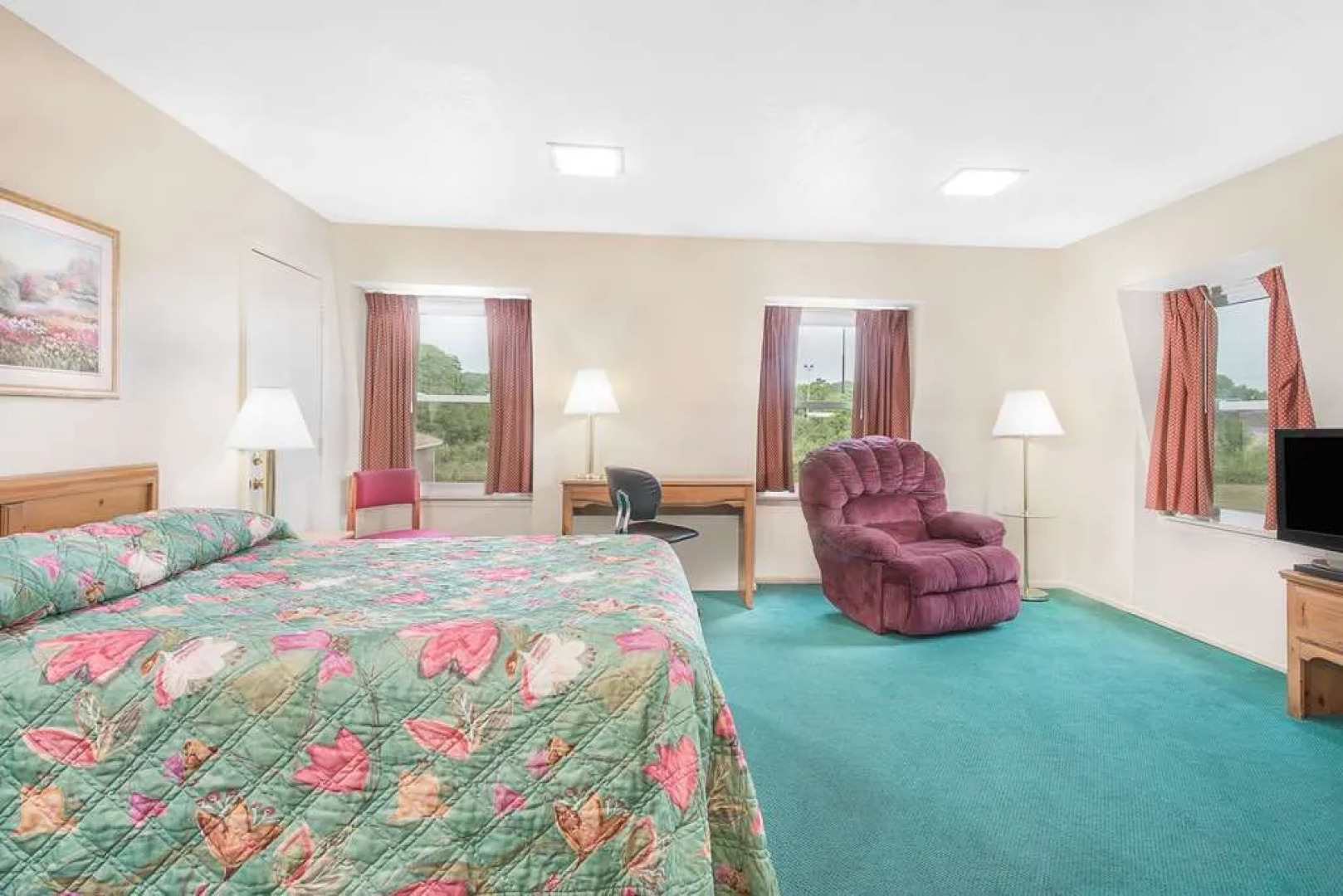 Knights Inn New Philadelphia