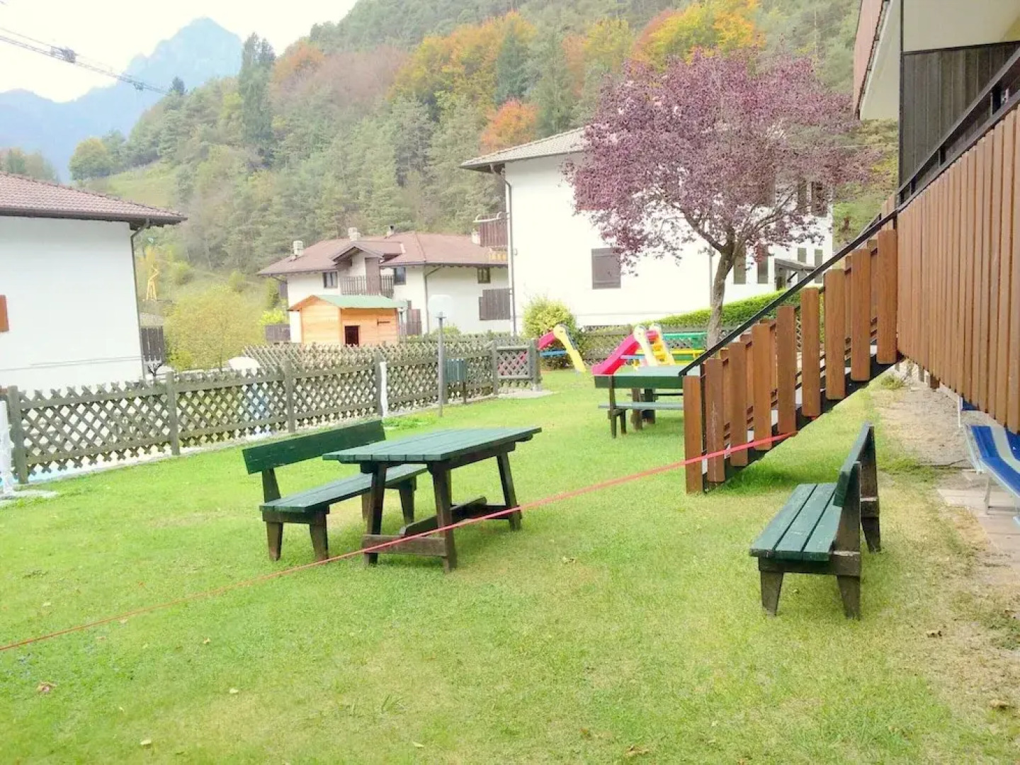 Renovated Apartment With Lake View, Swimming Pool, Wifi, in Val di Ledro