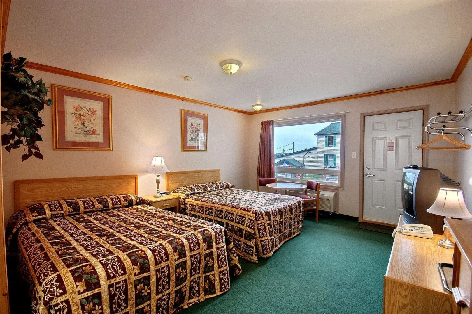 Knights Inn Huntsville, ON