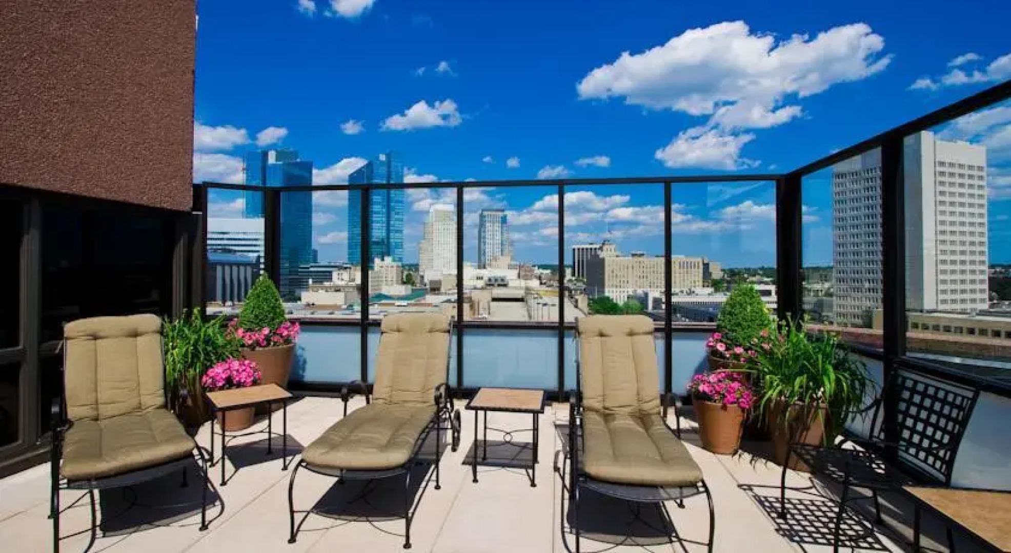 Furnished Quarters at Halstead White Plains