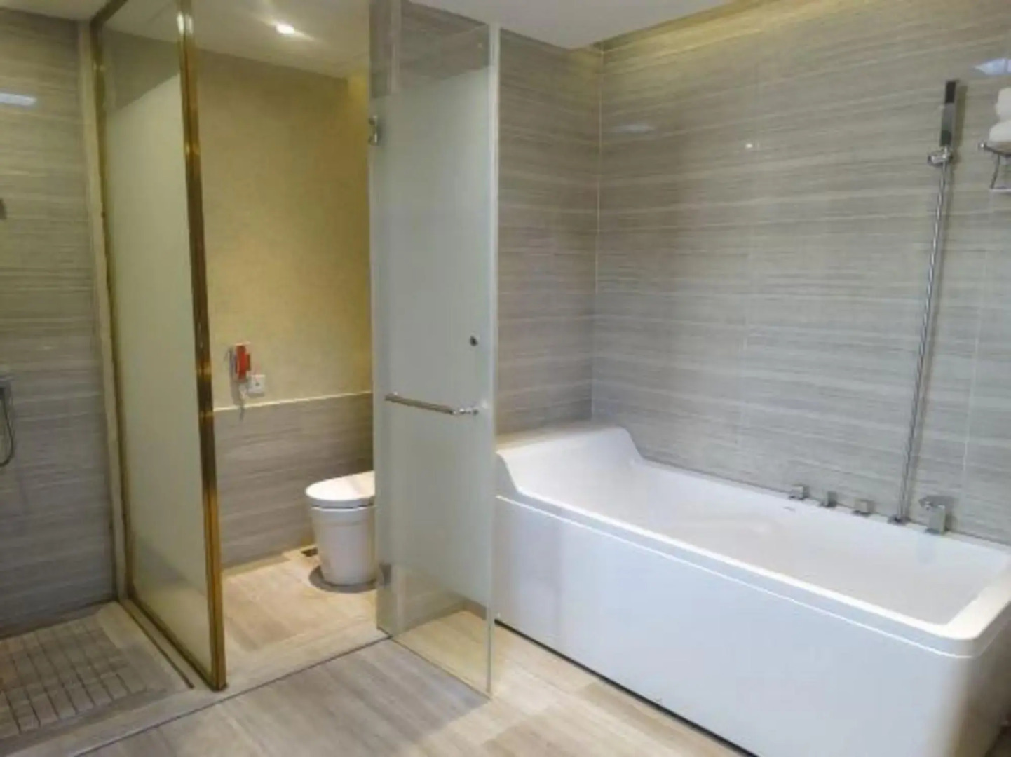 Baifulai Hotel (Wanning High-speed Railway Station)