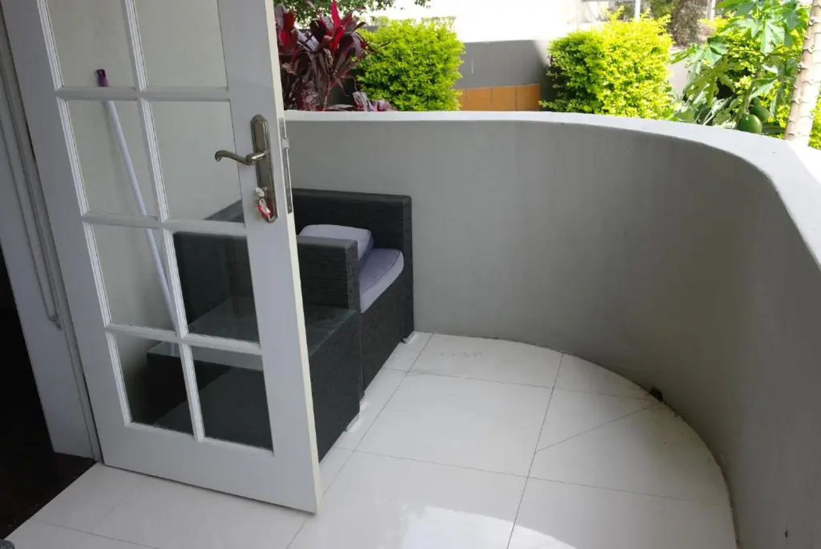 Hampton Court Apartments