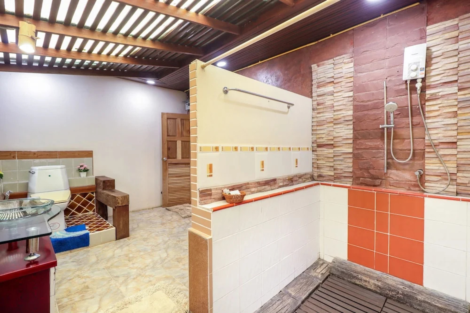 Tung Lakorn Farm by ZUZU