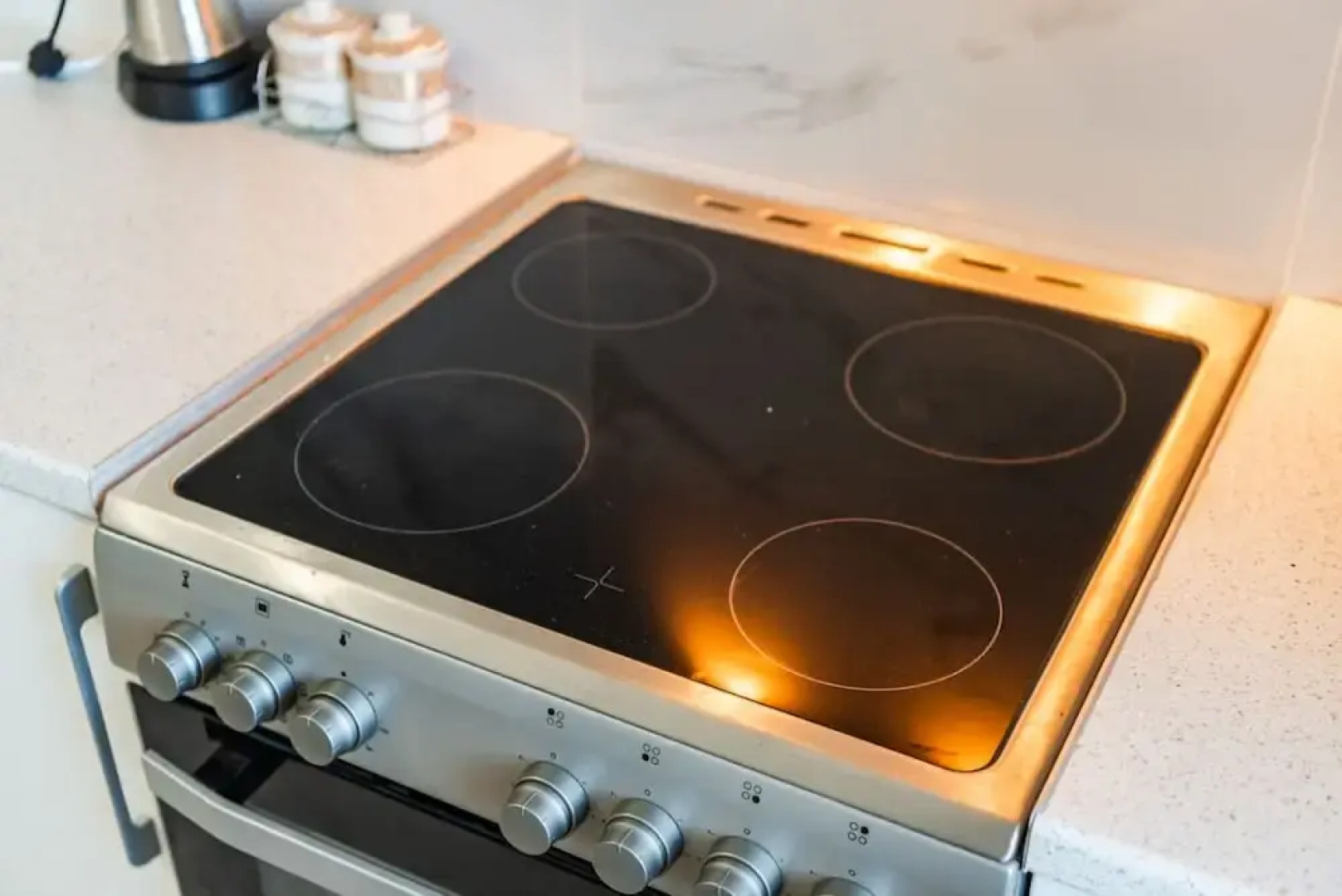 Hometown Apartment 2