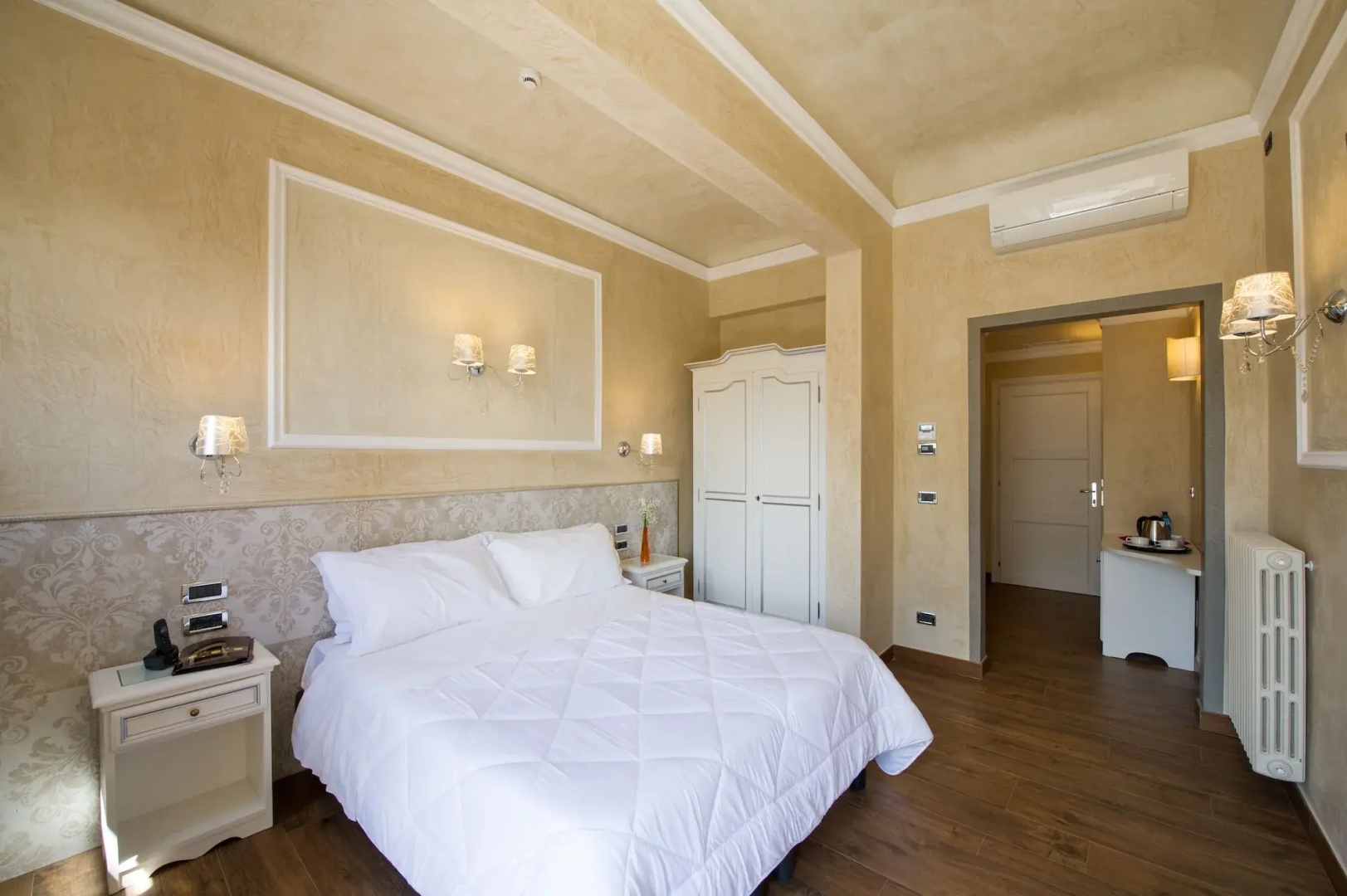 Hotel California