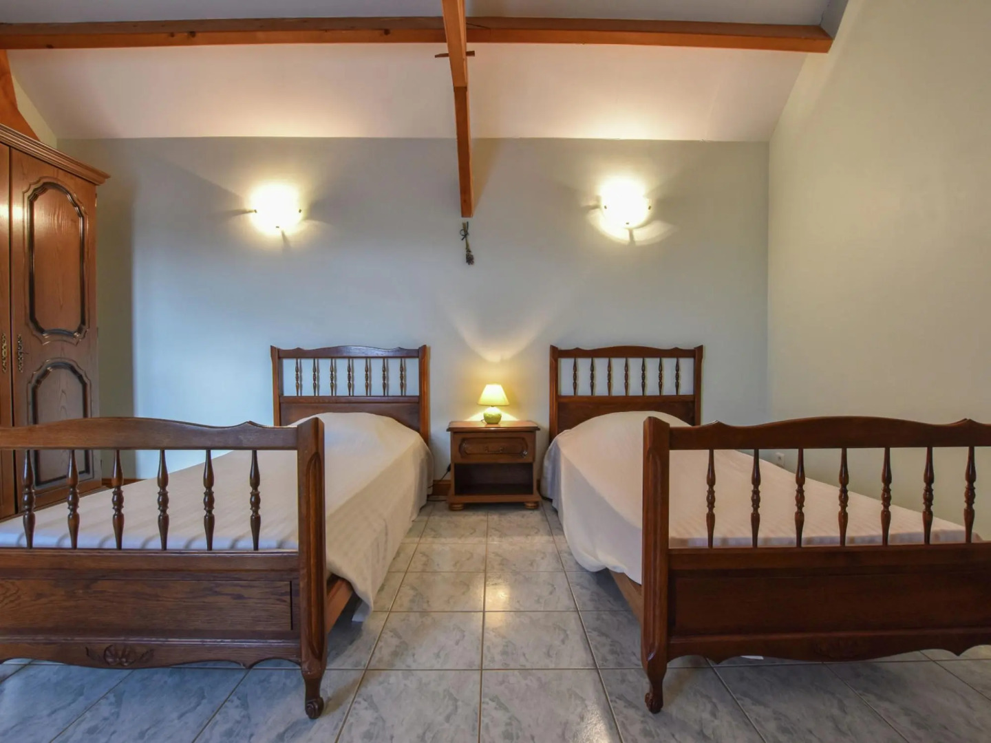 Rurally Located Holiday Home With Magnificent View, Close to Cazals