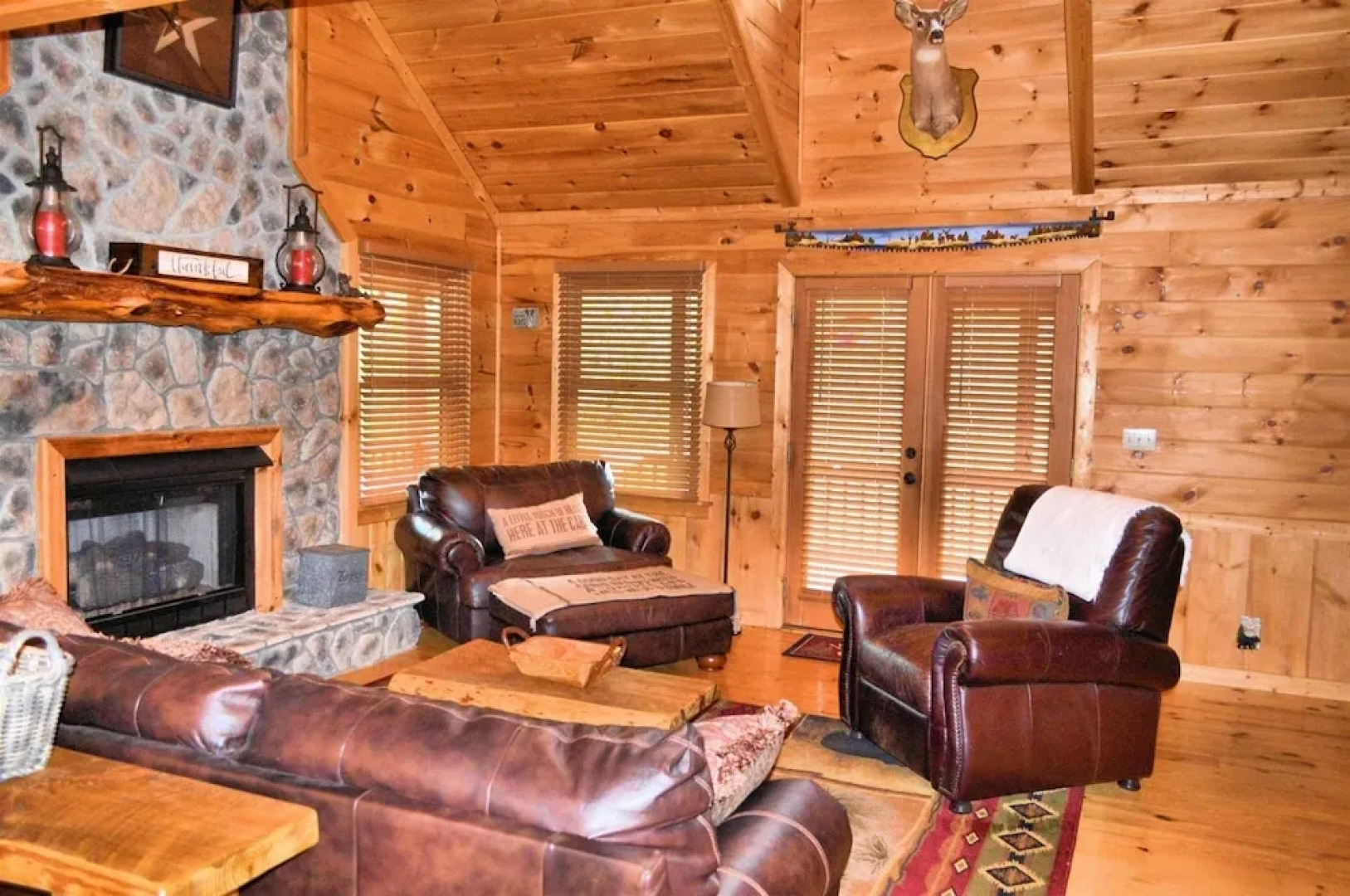 Snuggled Inn - Blue Ridge Ga