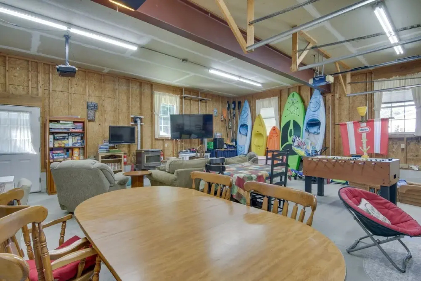 Spacious + Family-friendly Home in Chincoteague!