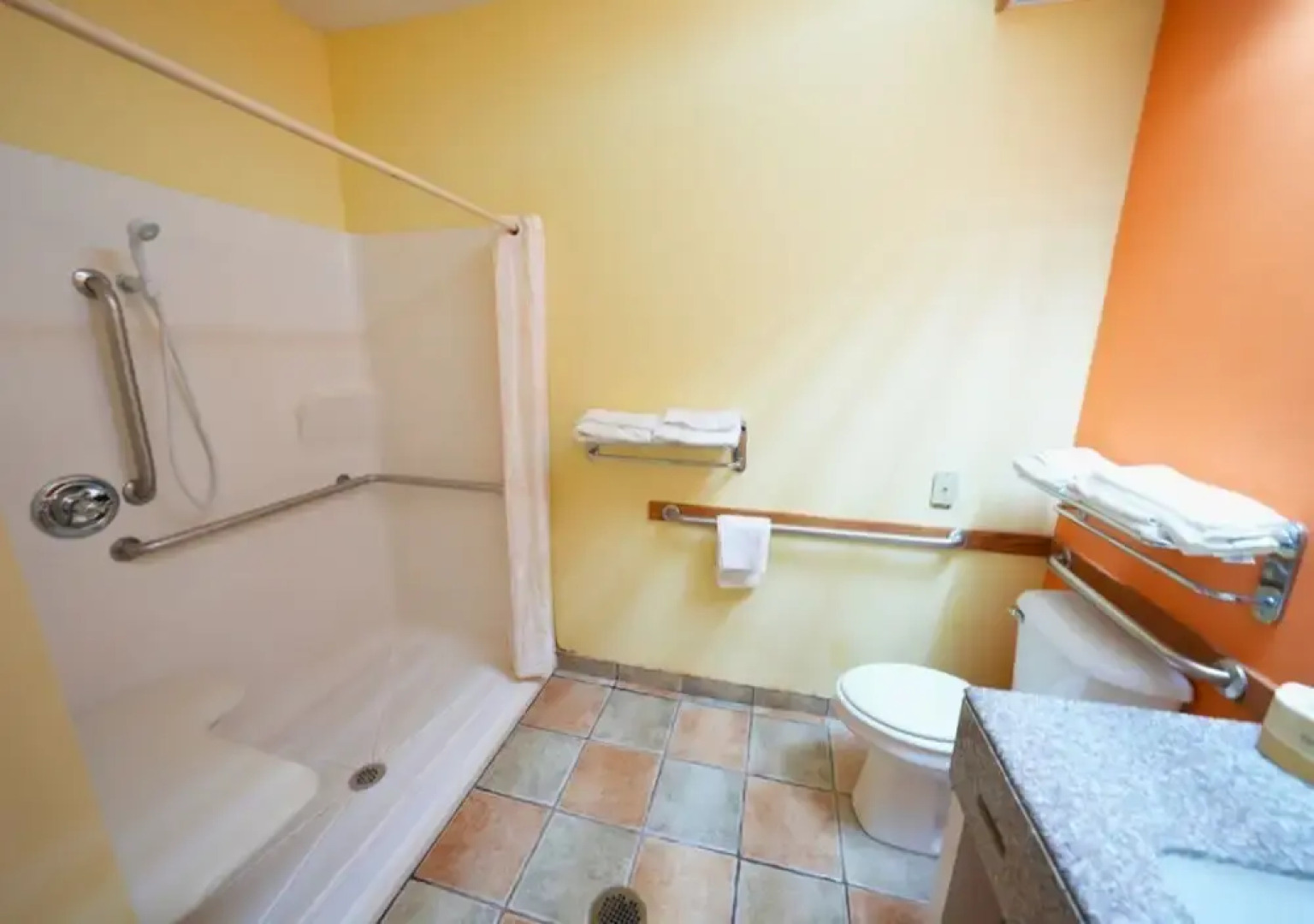 Rock Island Inn & Suites Streator IL