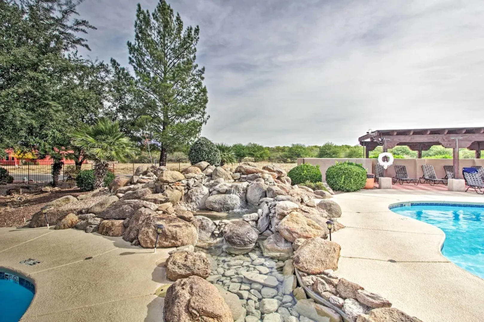 Adobe Escape w/ Outdoor Kitchen & Pool Access