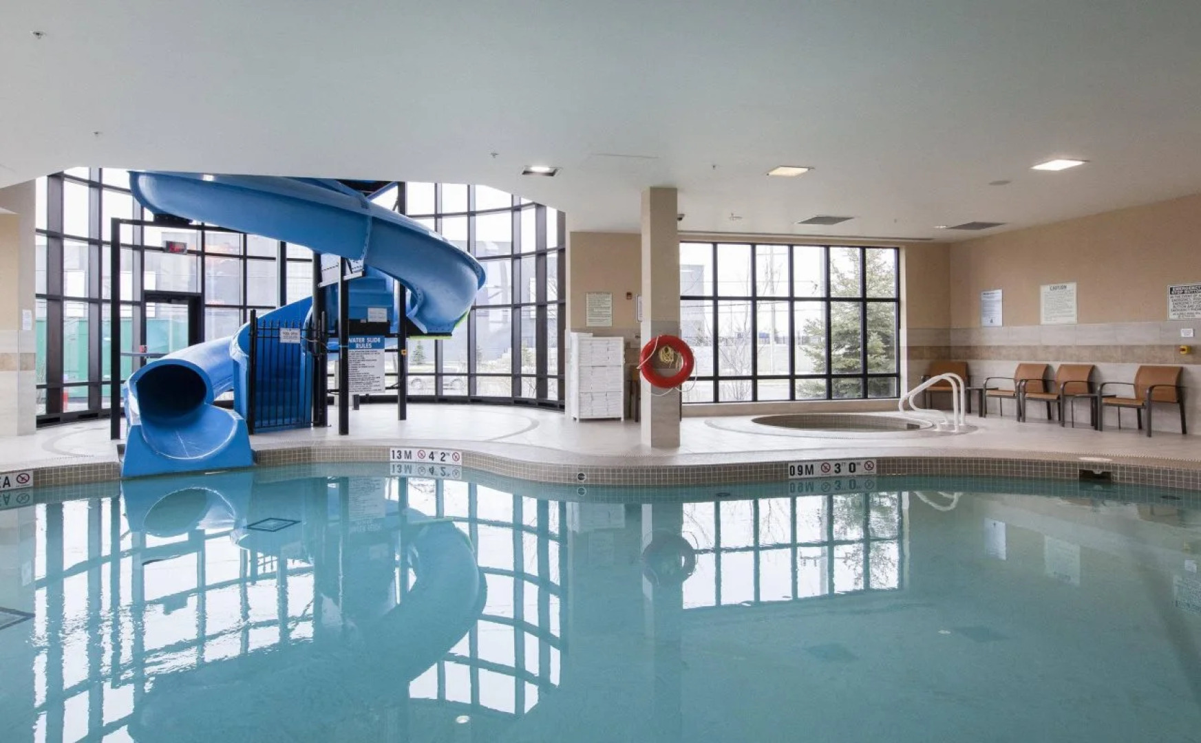 Courtyard by Marriott Kingston Highway 401/Division Street