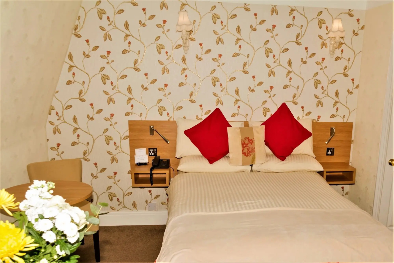 The Kingston Theatre Hotel