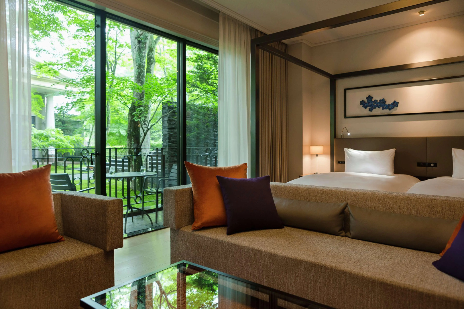 Kyukaruizawa Kikyo, Curio Collection by Hilton