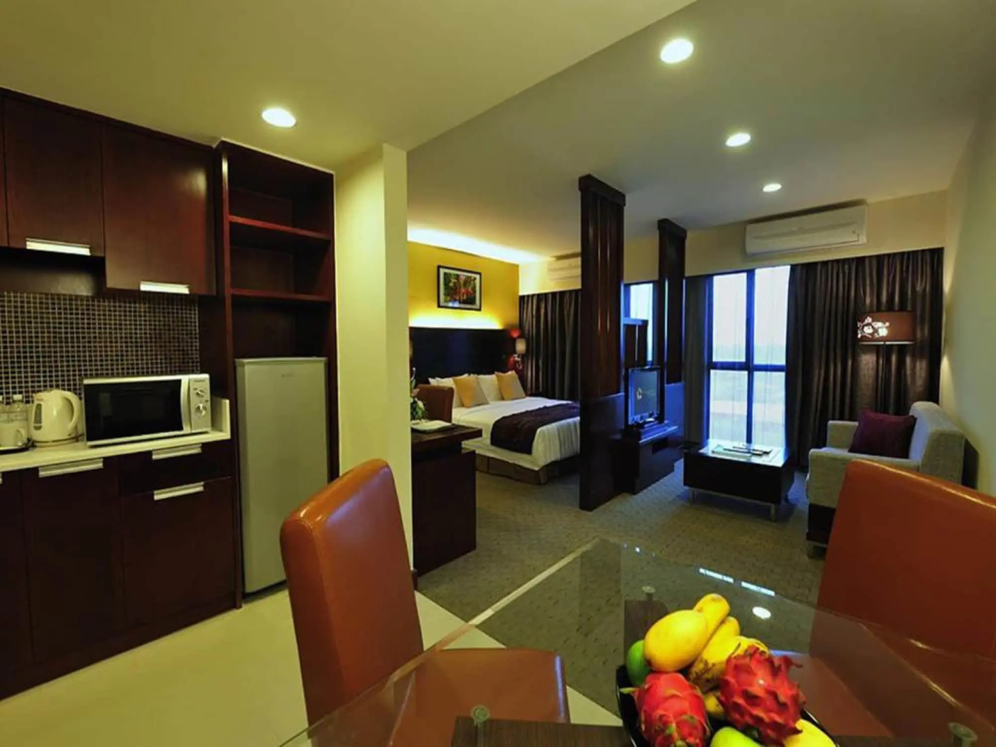Ming Garden Hotel and Residences