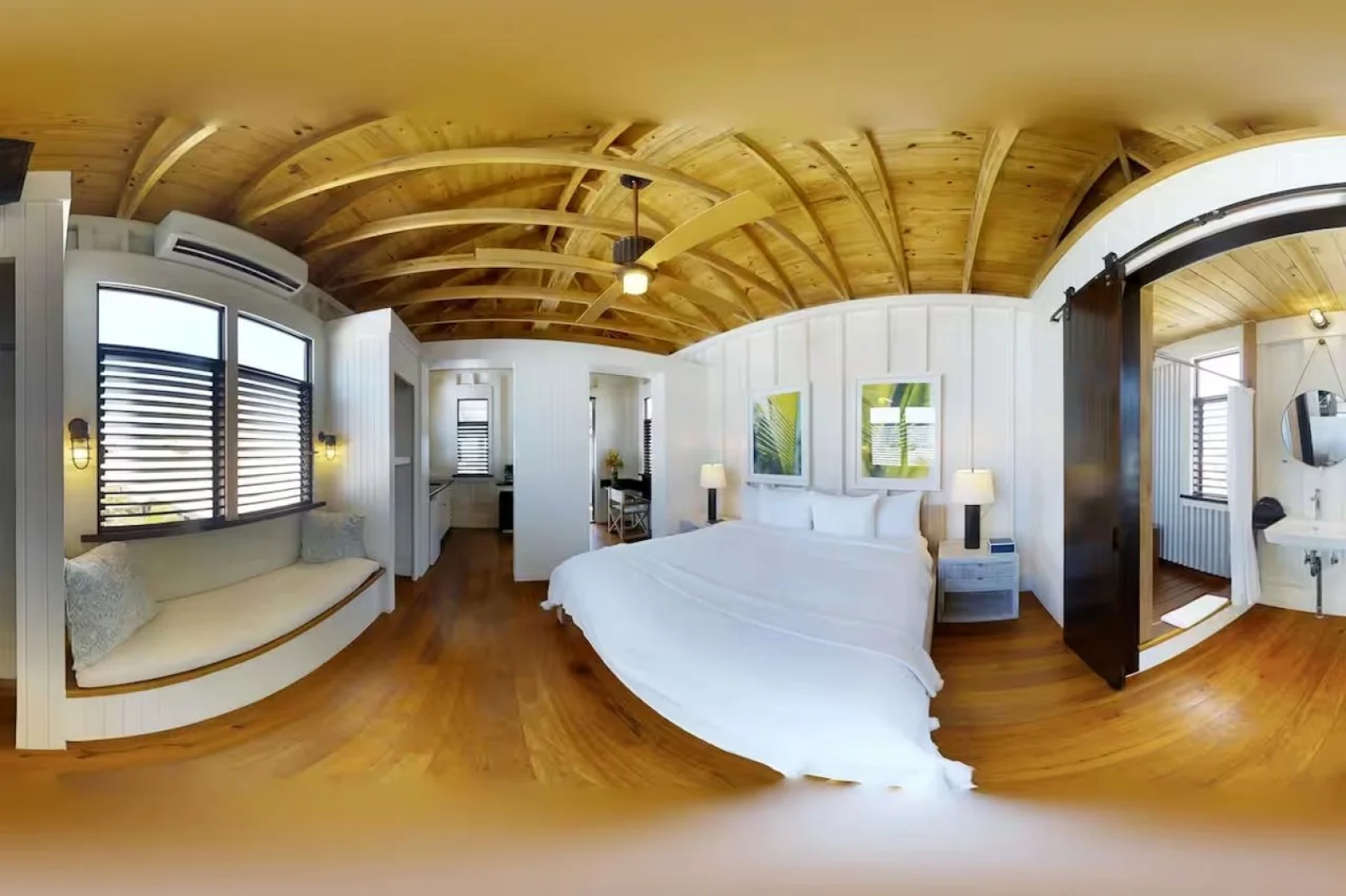 Mahogany Bay Resort & Beach Club, Curio Collection by Hilton