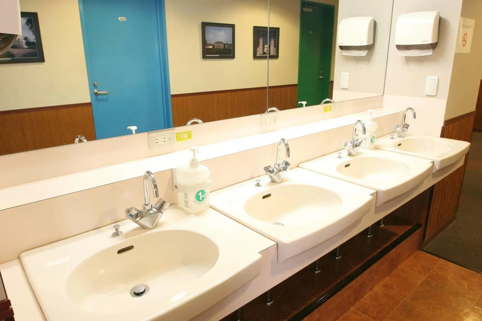 Sakura Hotel Ikebukuro - Hostel