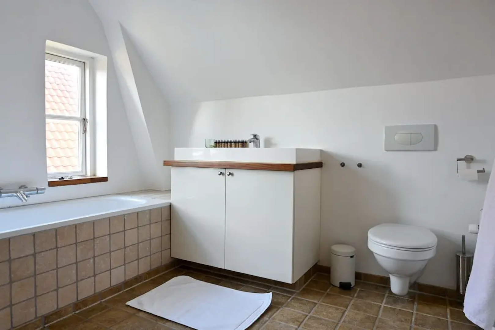 Super Cozy 3-bedroom Duplex Apartment in Frederiksberg Close to Copenhagen Zoo