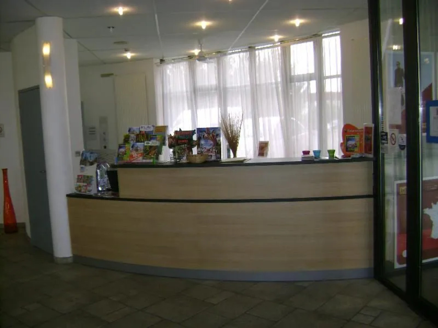 Balladins Poitiers Jaunay Clan