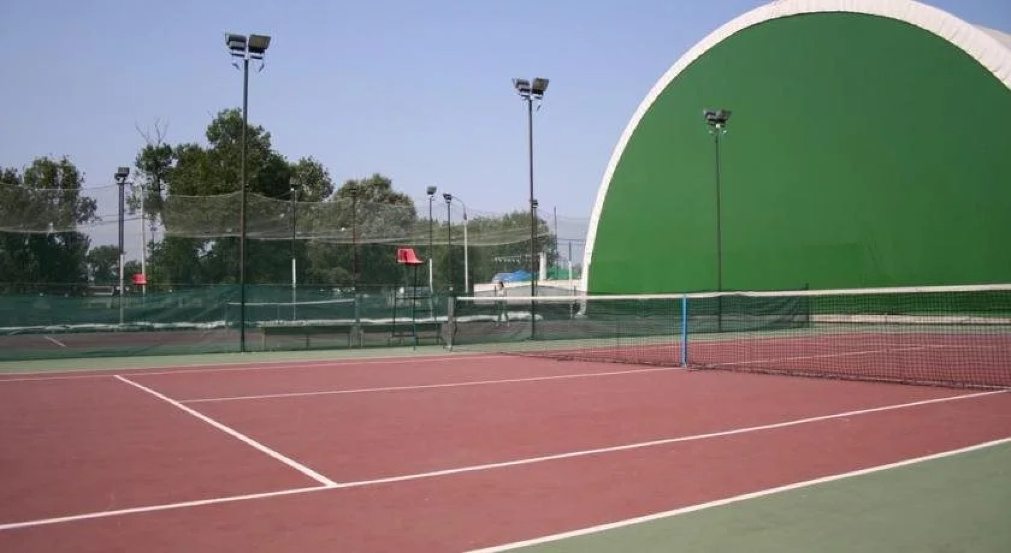 Hotel Zytto by Razvan Rat