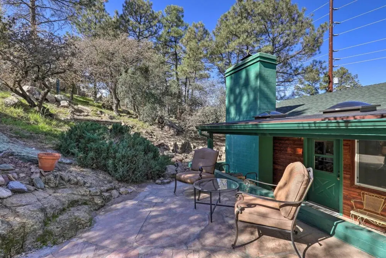 Prescott Home w/ Fireplace ~ 2 Mi to Downtown!
