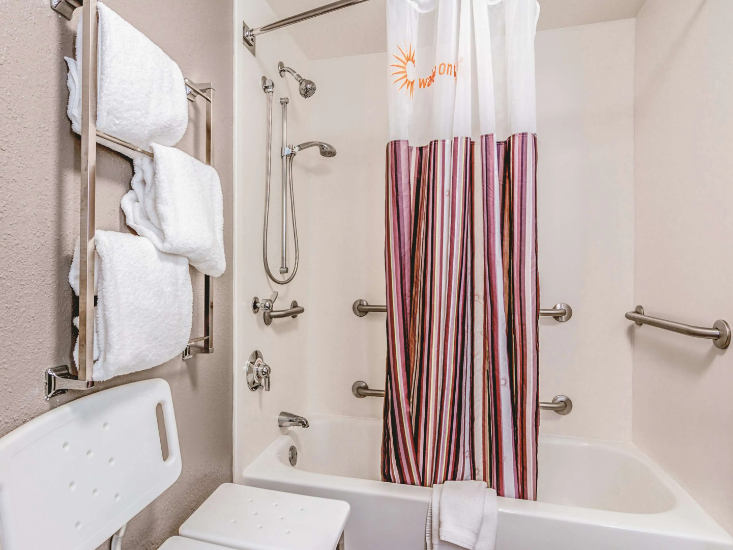 La Quinta Inn & Suites by Wyndham Minneapolis Bloomington W