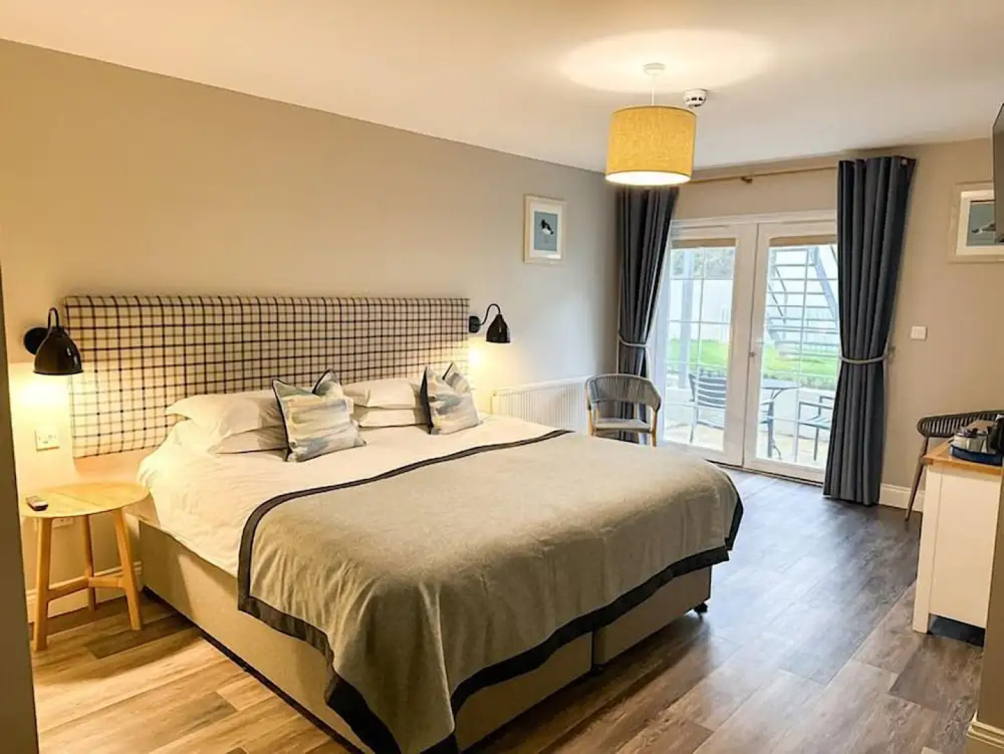 Beach House Hotel