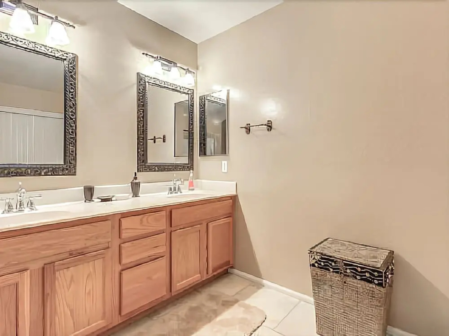 Karsten - 3 Br Home