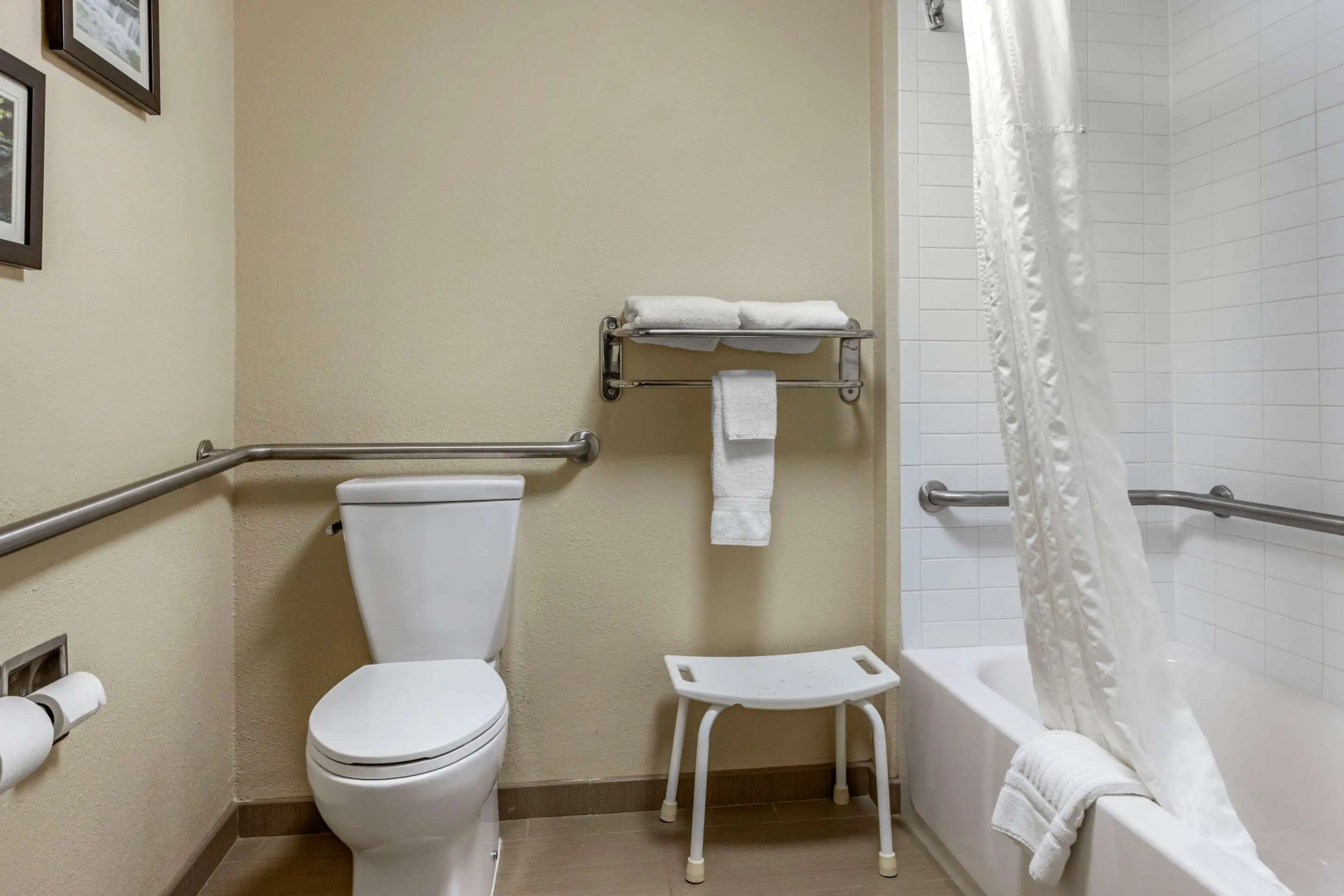 Comfort Inn & Suites Little Rock Airport