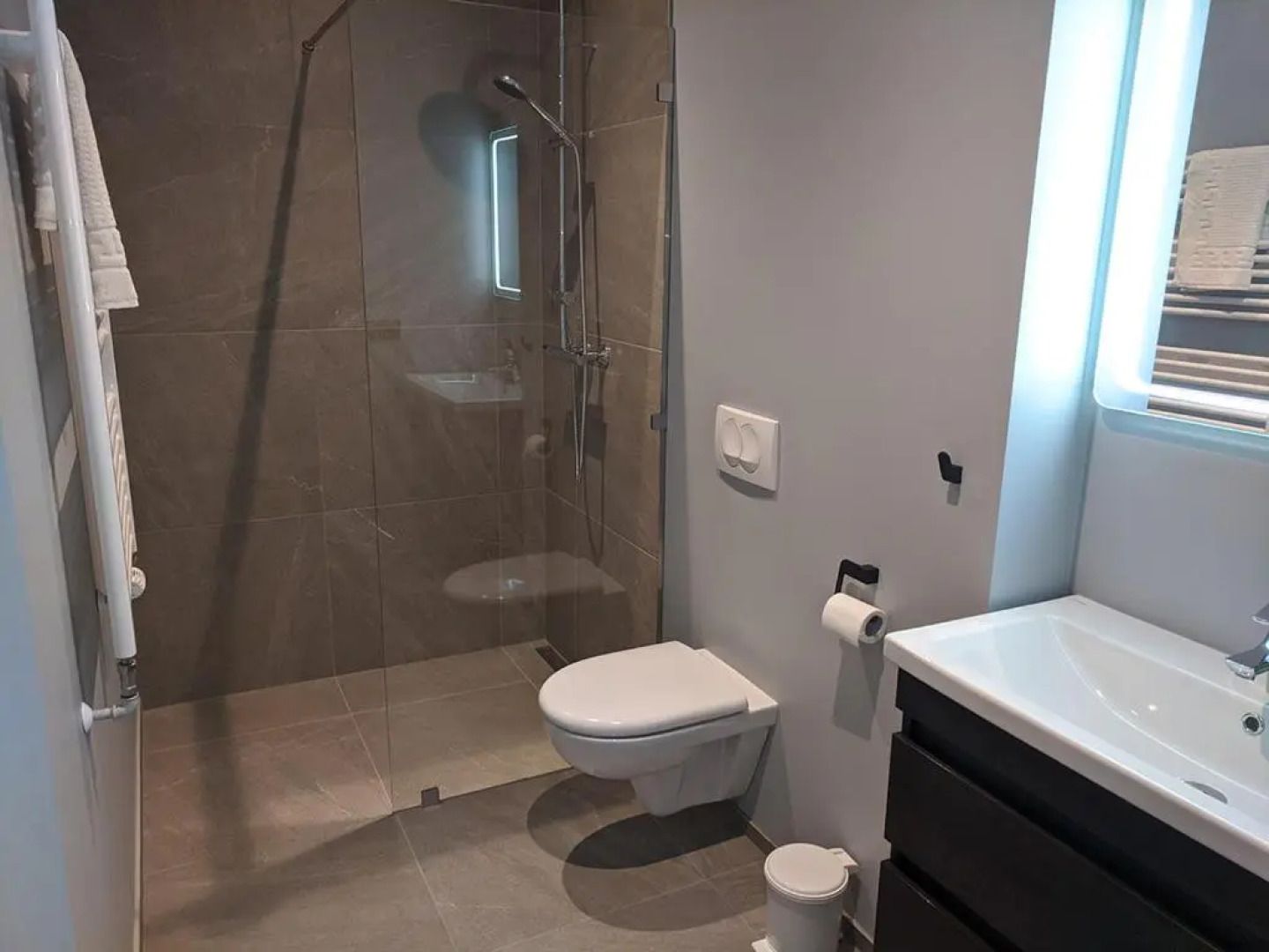 Boutique by the harbour - Apartments 207 Akureyri