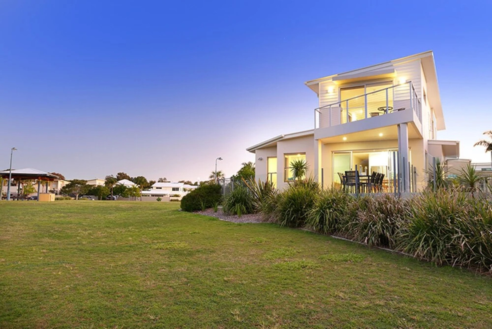 Cocos Court 21 Beach House